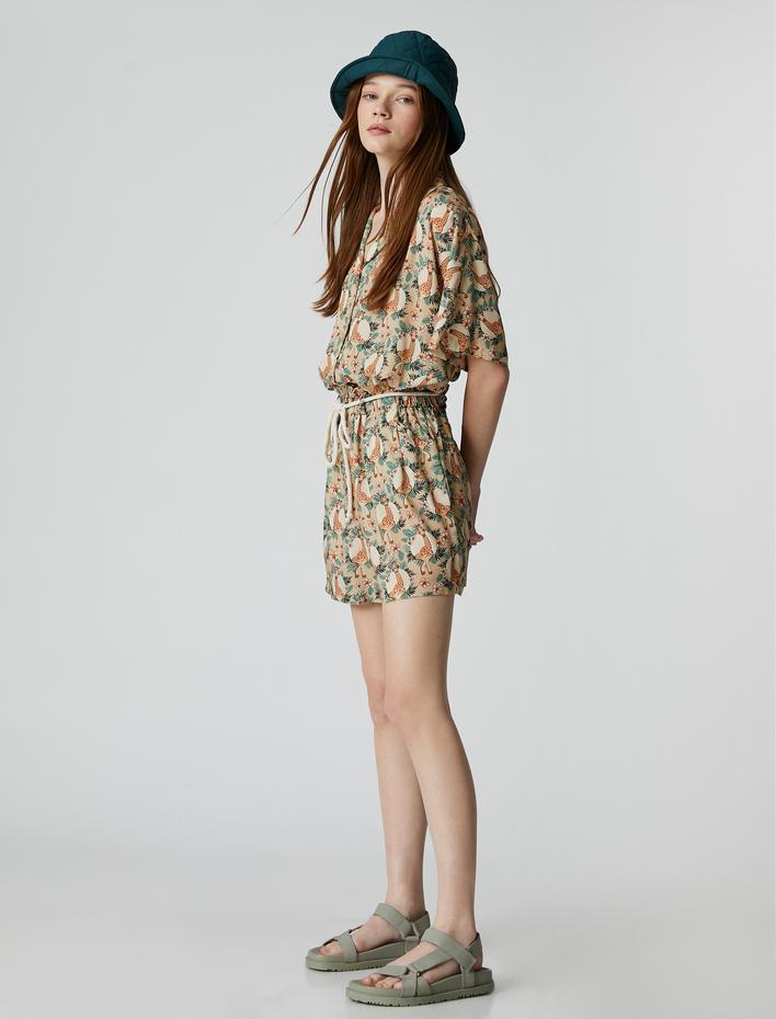  Desenli Şort Etek Kemer Detaylı Rahat Kesim