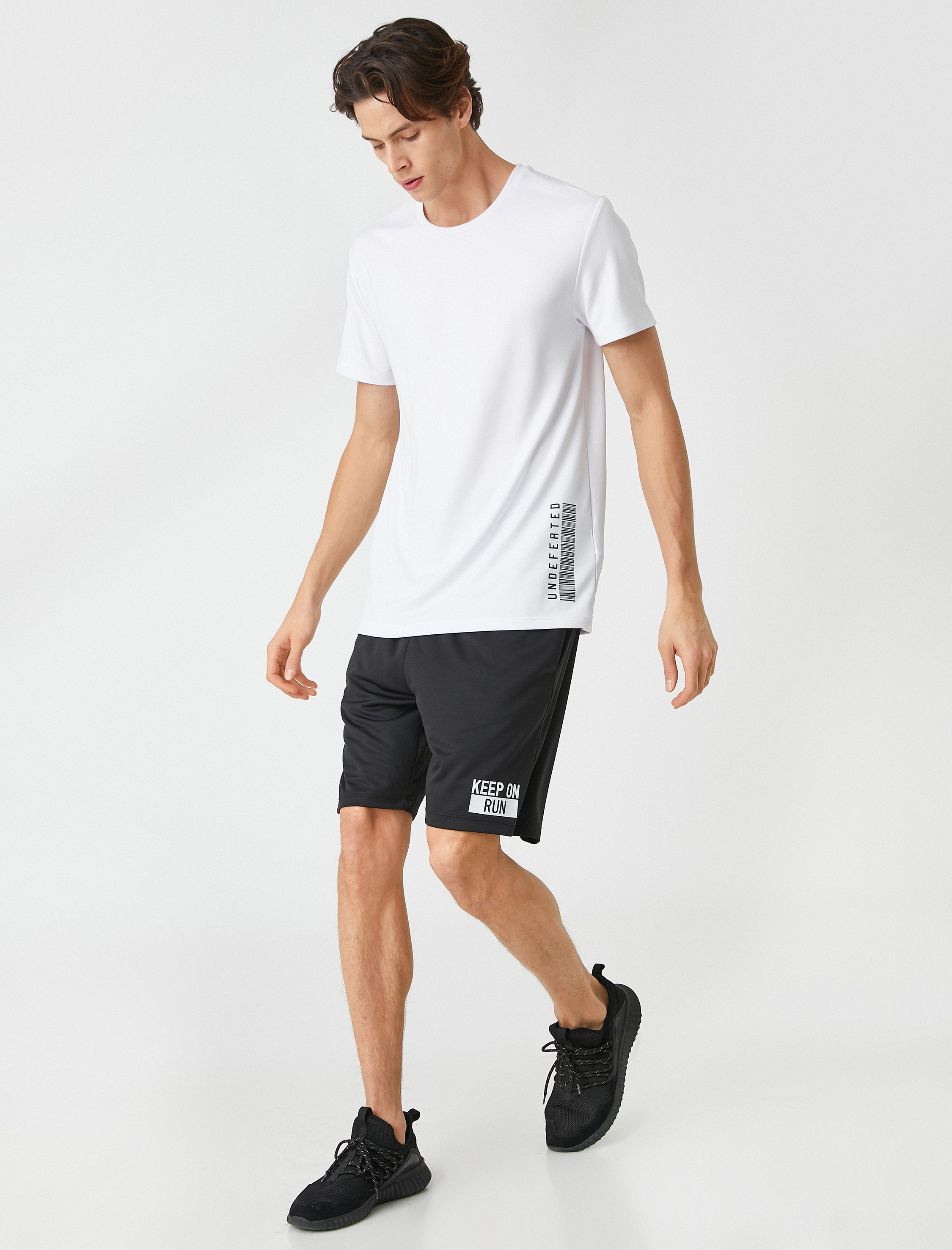   Spor Tişört Etiket Baskılı Bisiklet Yaka Kısa Kollu Nefes Alan Kumaş