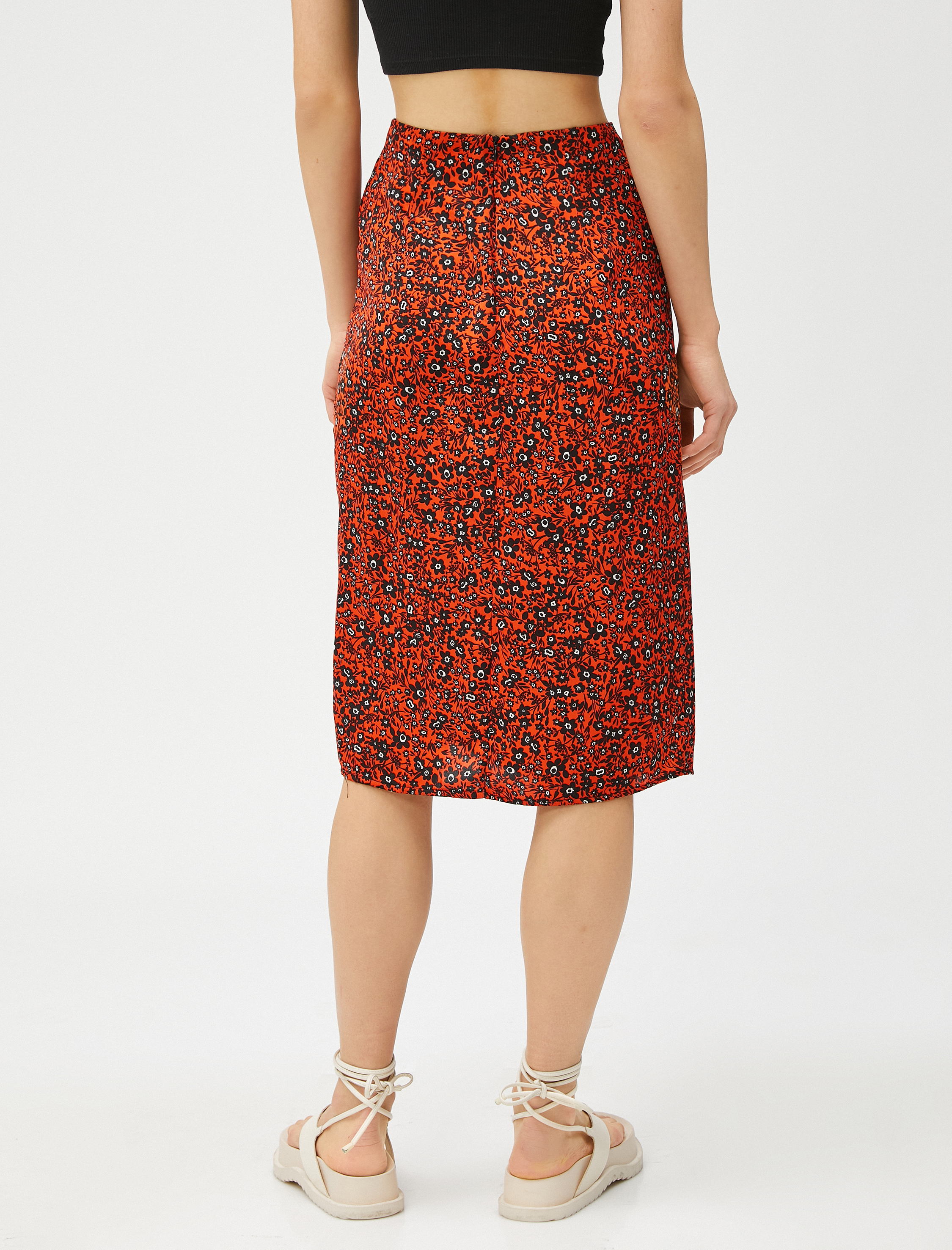   Midi Etek Çiçekli Yırtmaç Detaylı Drapeli