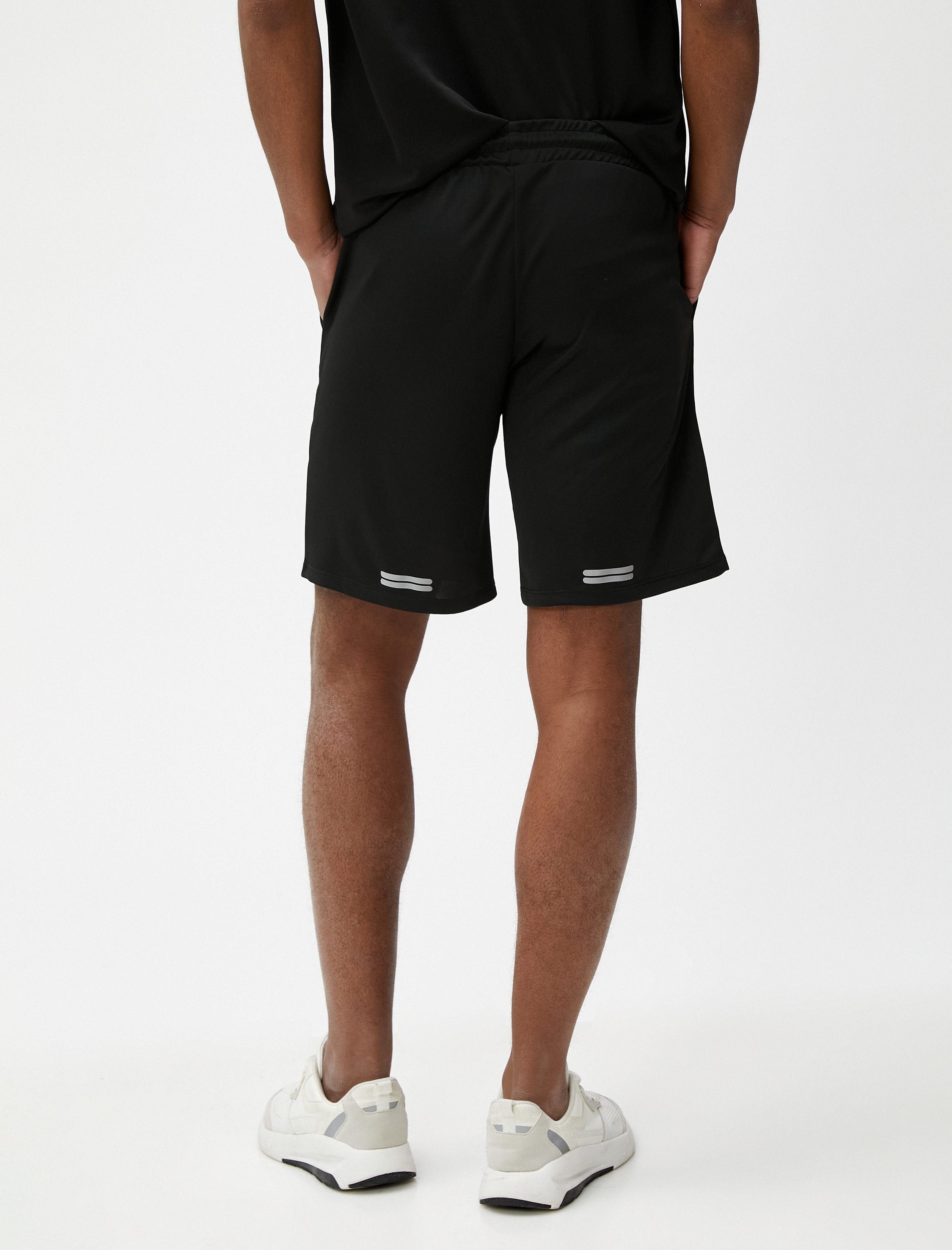   Spor Şort Beli Bağcıklı Baskı Detaylı Cepli