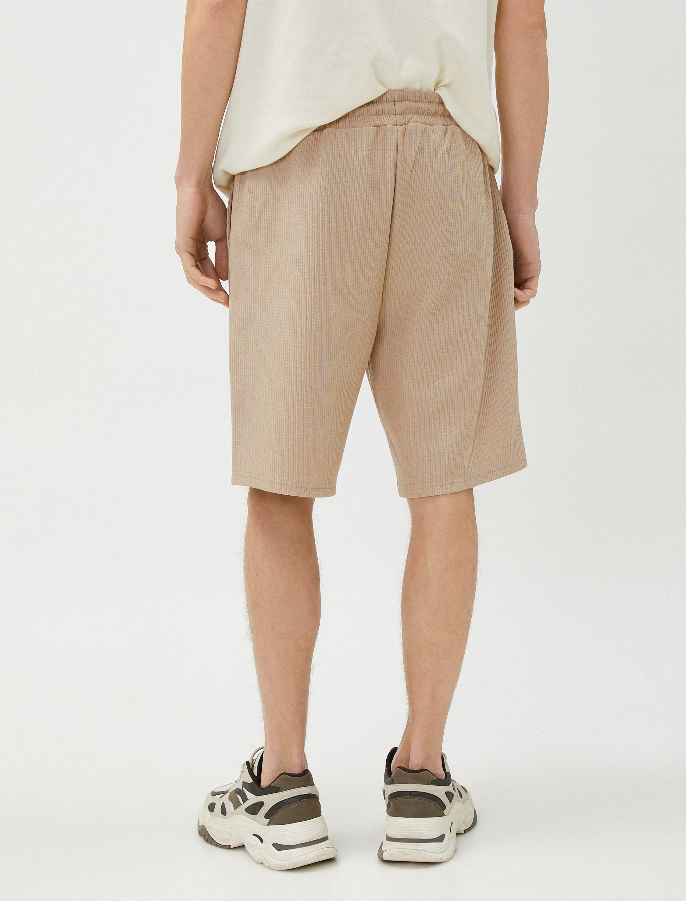   Beli Bağcıklı Şort Cep Detaylı Pamuklu