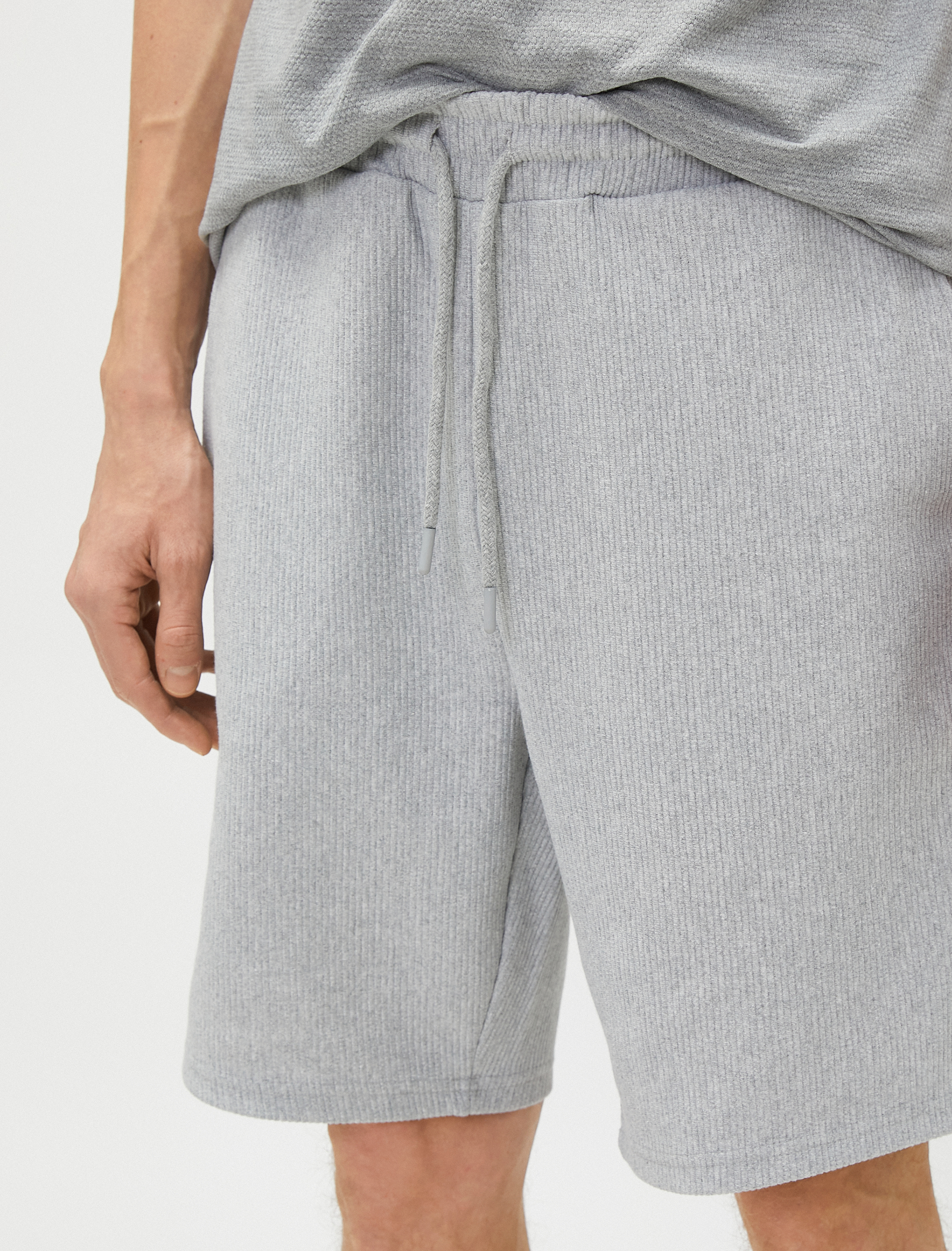   Beli Bağcıklı Şort Cep Detaylı Pamuklu