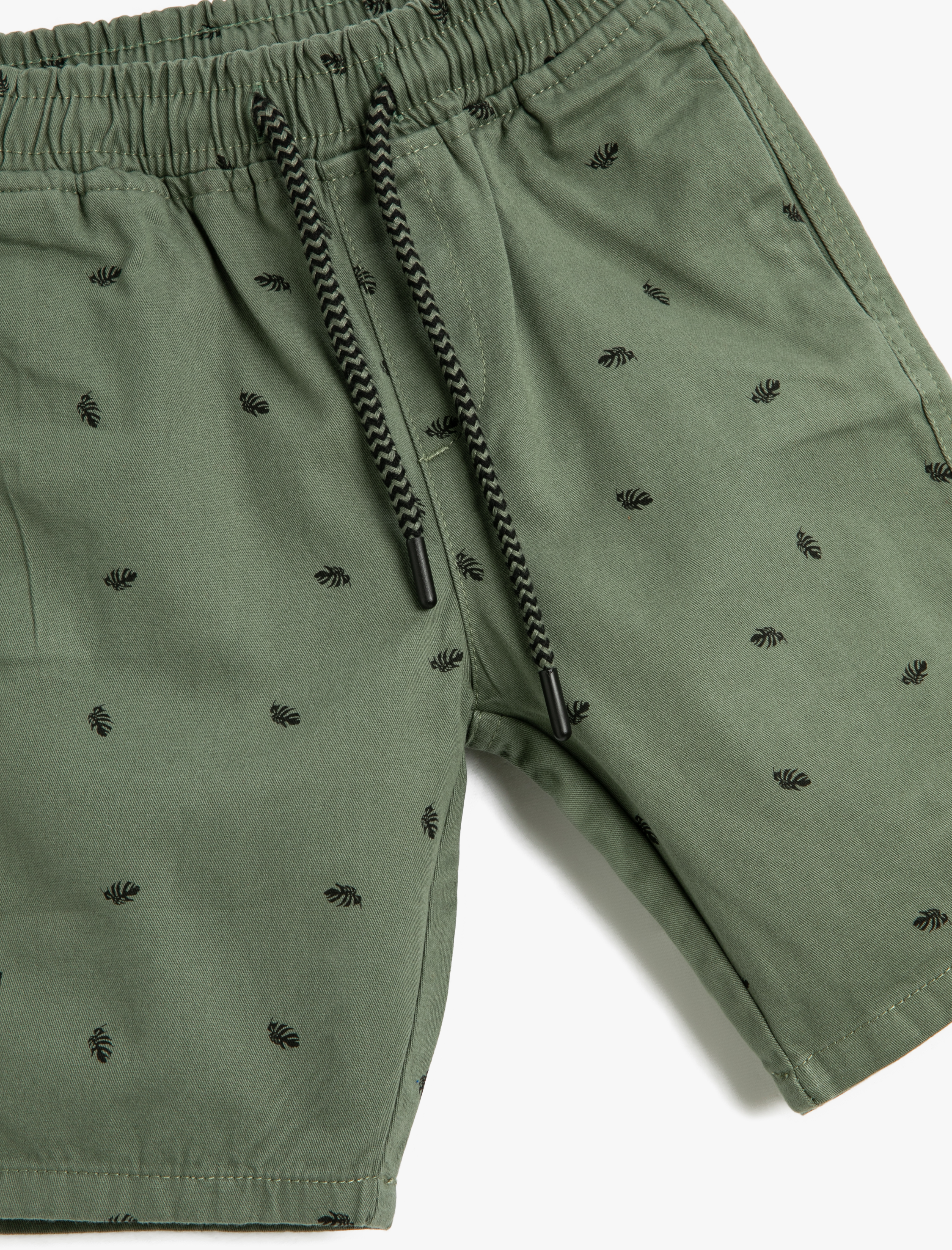  Erkek Çocuk Şort Pamuklu Beli Lastikli Palmiye Baskılı