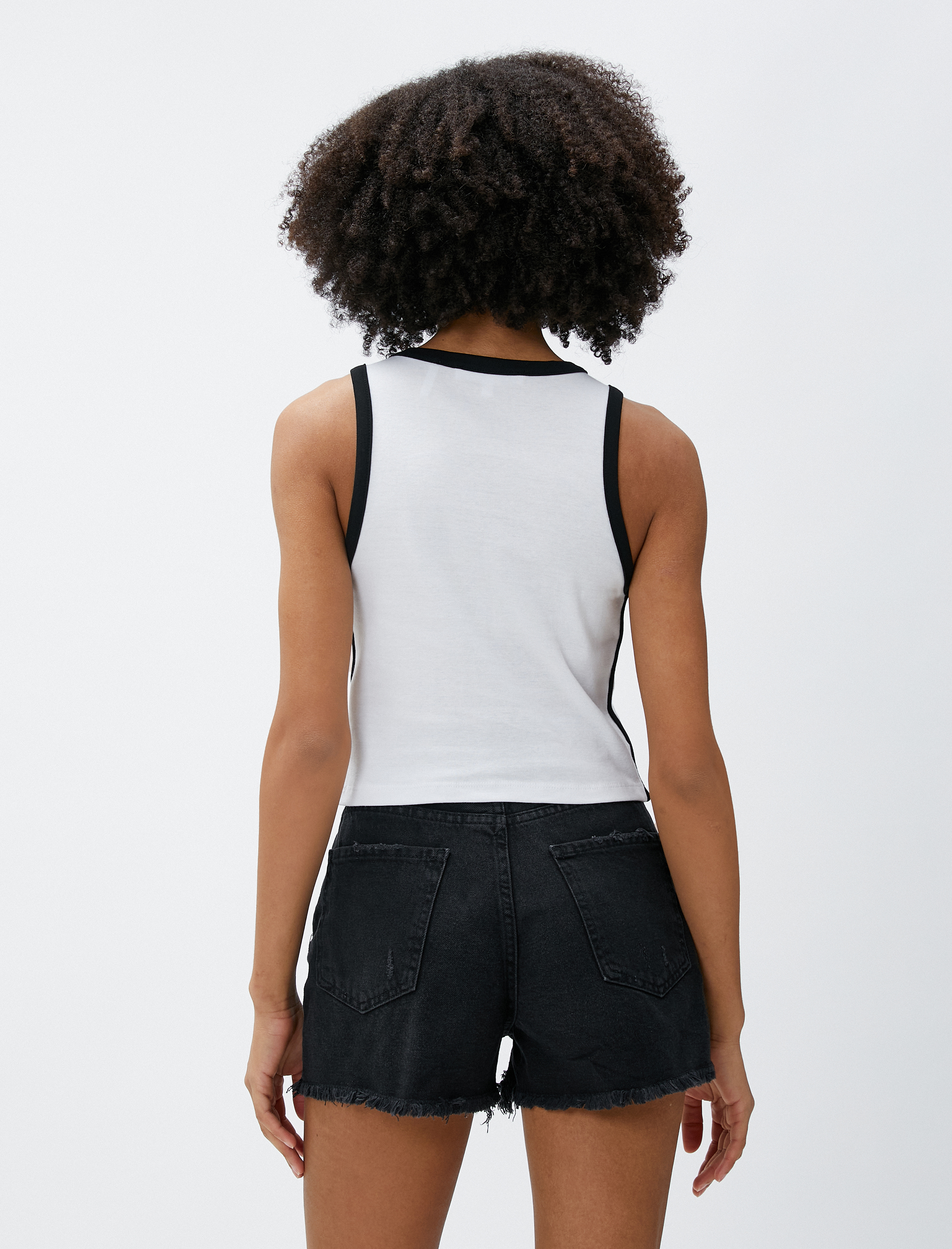   Crop Atlet Pamuklu Bisiklet Yaka Biye Detaylı