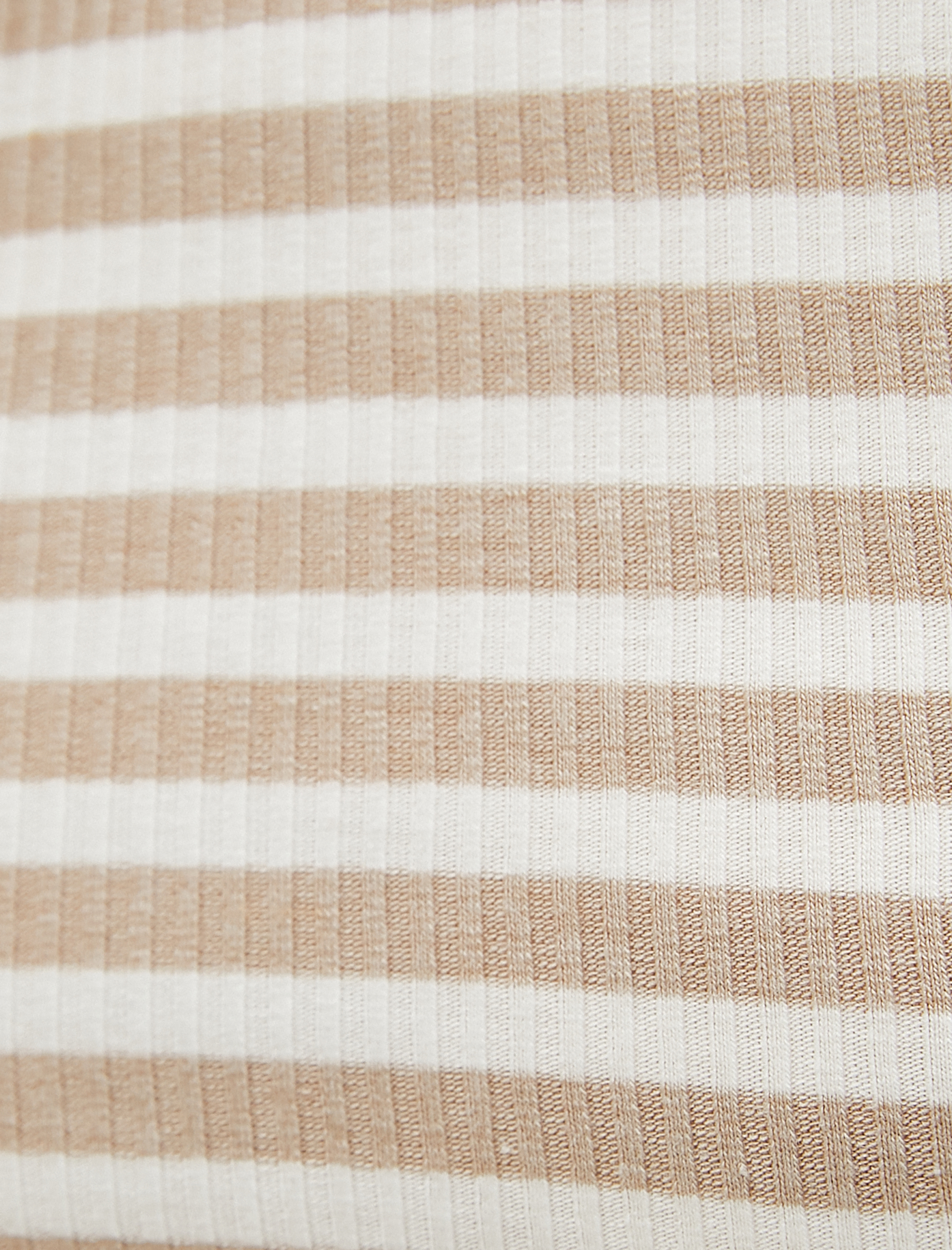   Crop Atlet Ribanalı Halter Yaka