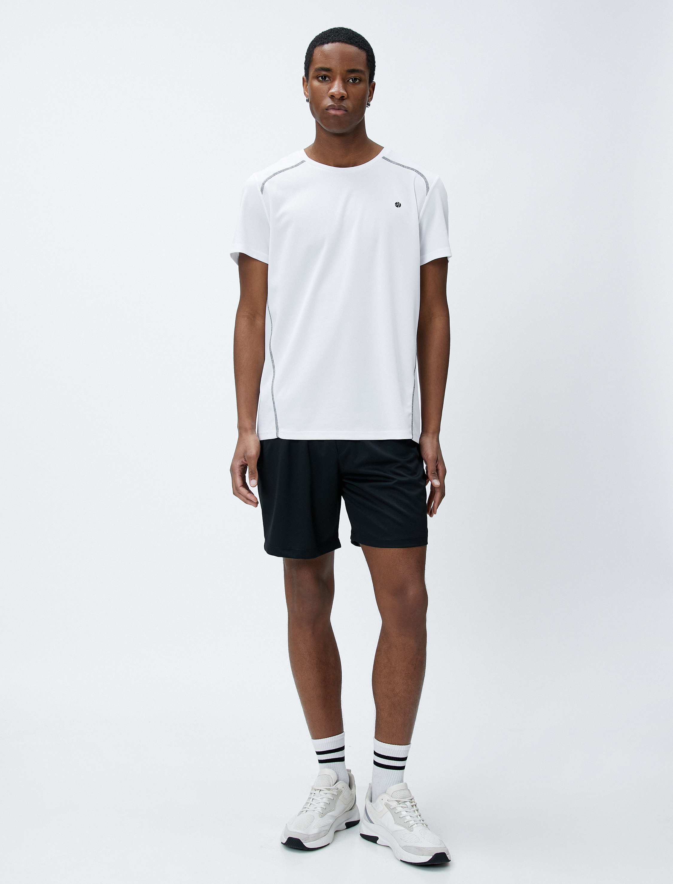   Kısa Spor Şort Beli Bağcıklı Cepli