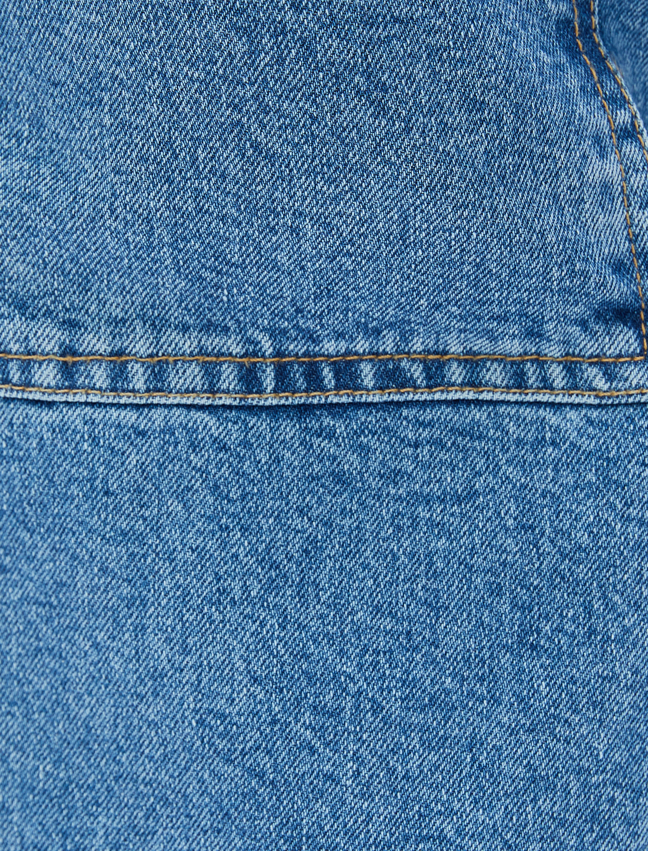   Bermuda Kot Şort Dikiş Detaylı Cepli Düğmeli Pamuklu