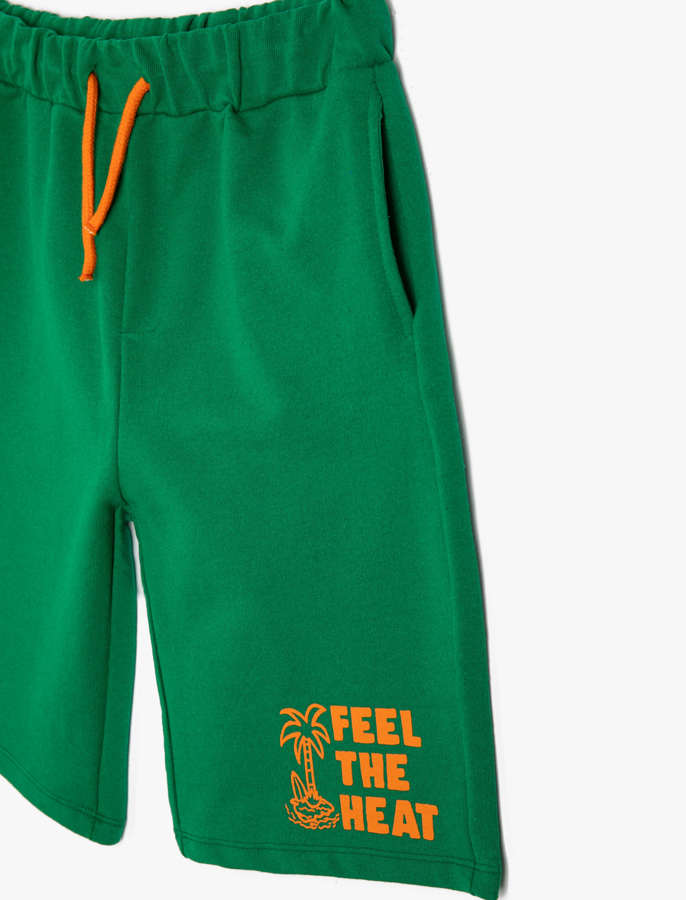  Erkek Çocuk Şort Beli Bağlamalı Cepli Baskılı