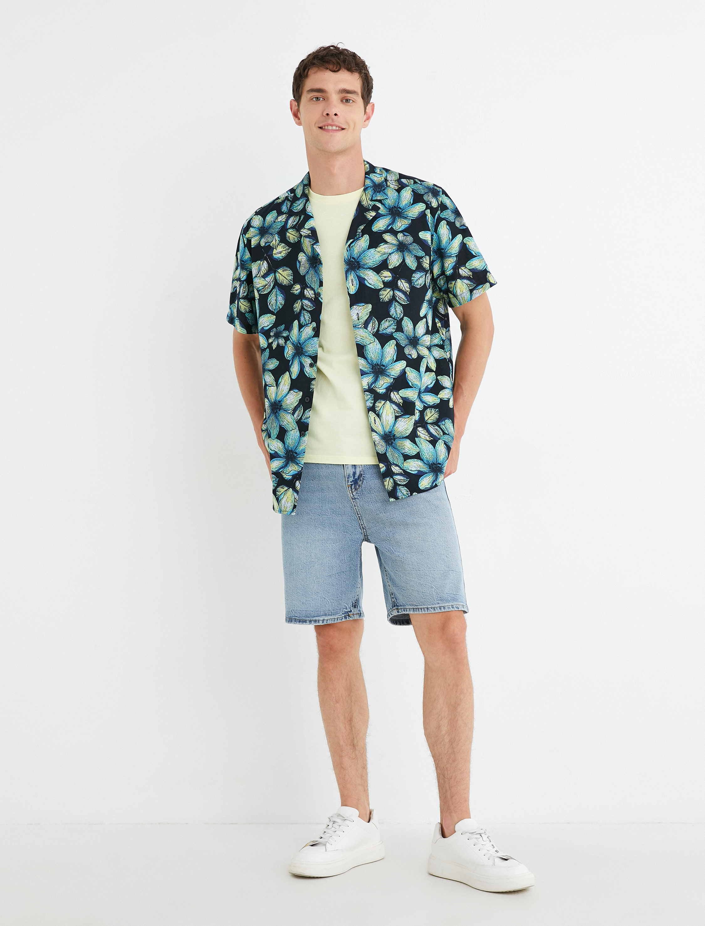   Oversize Kot Şort Cep Detaylı Düğmeli Pamuklu