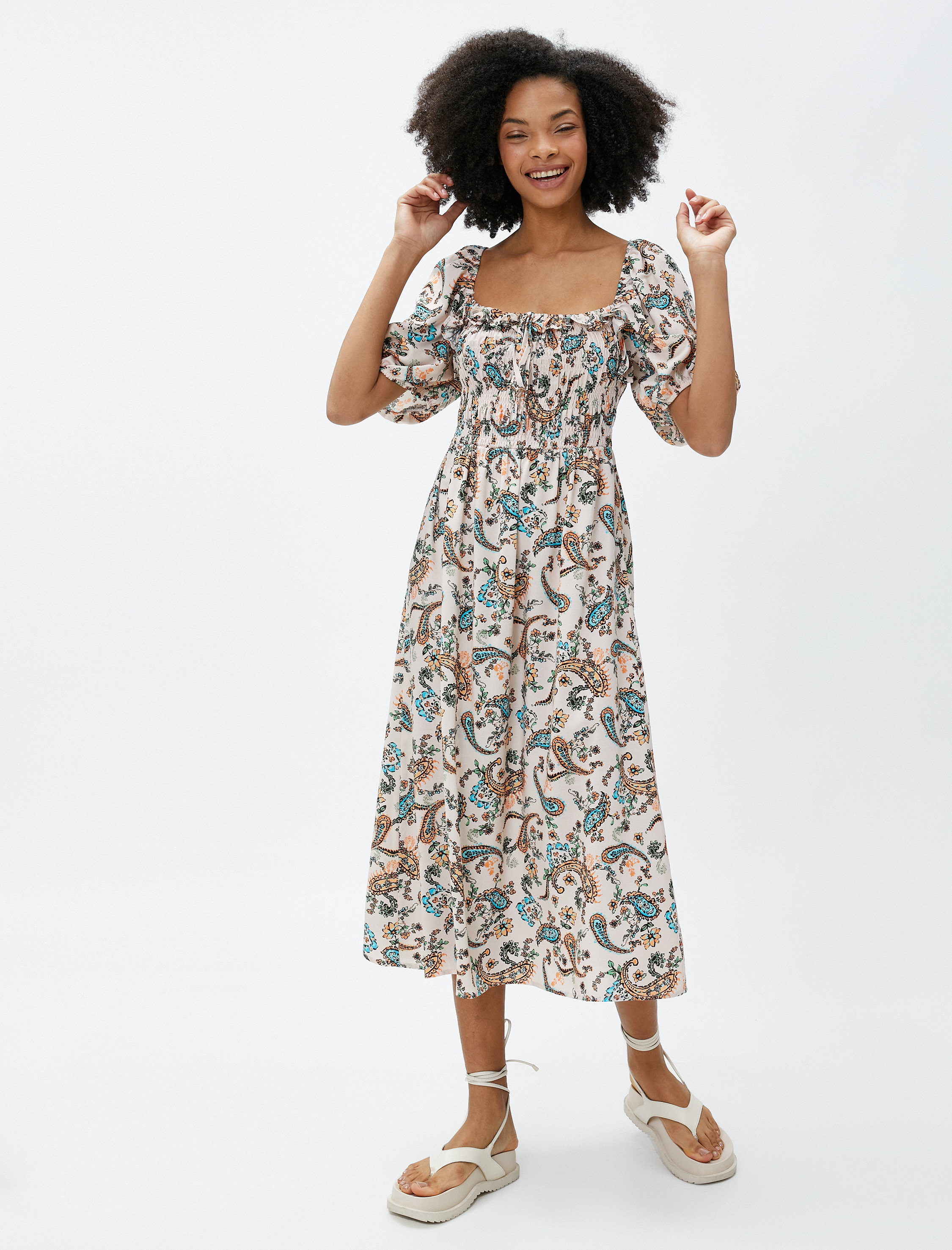   Viskon Elbise Midi Balon Kollu Kare Yaka Gipeli Bağlama Detaylı