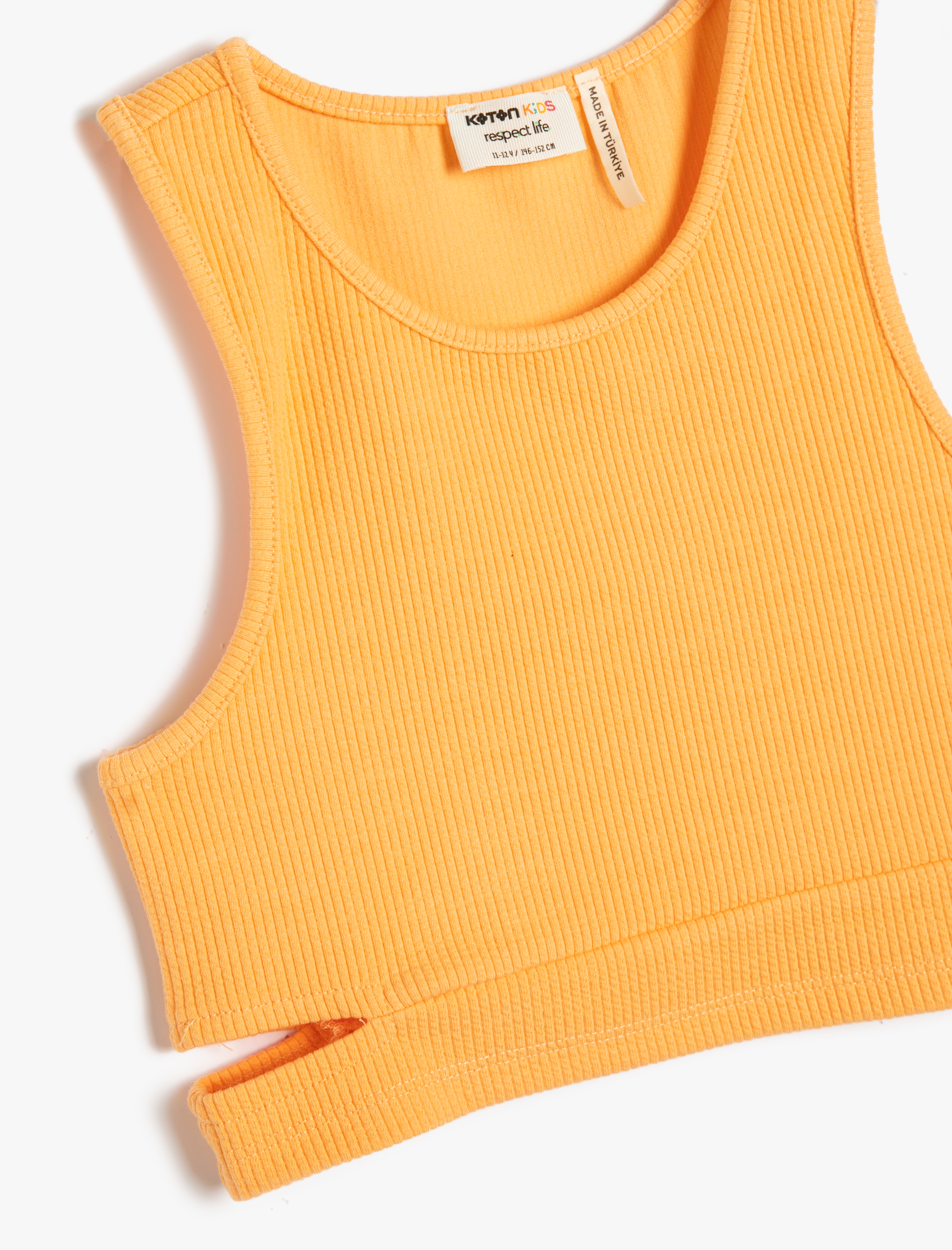  Kız Çocuk Crop Atlet Kolsuz Pencere Detaylı Yuvarlak Yaka