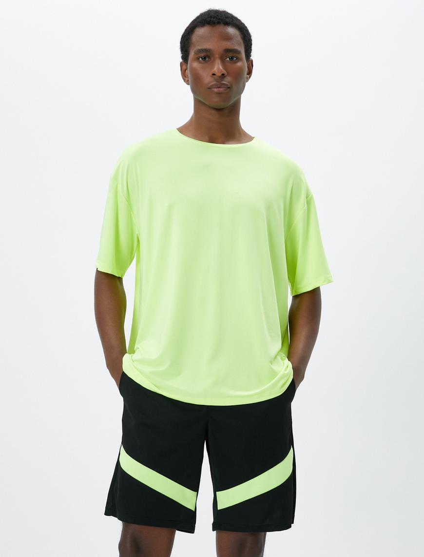   Spor Şort Neon Şerit Detaylı Beli Bağcıklı Cepli