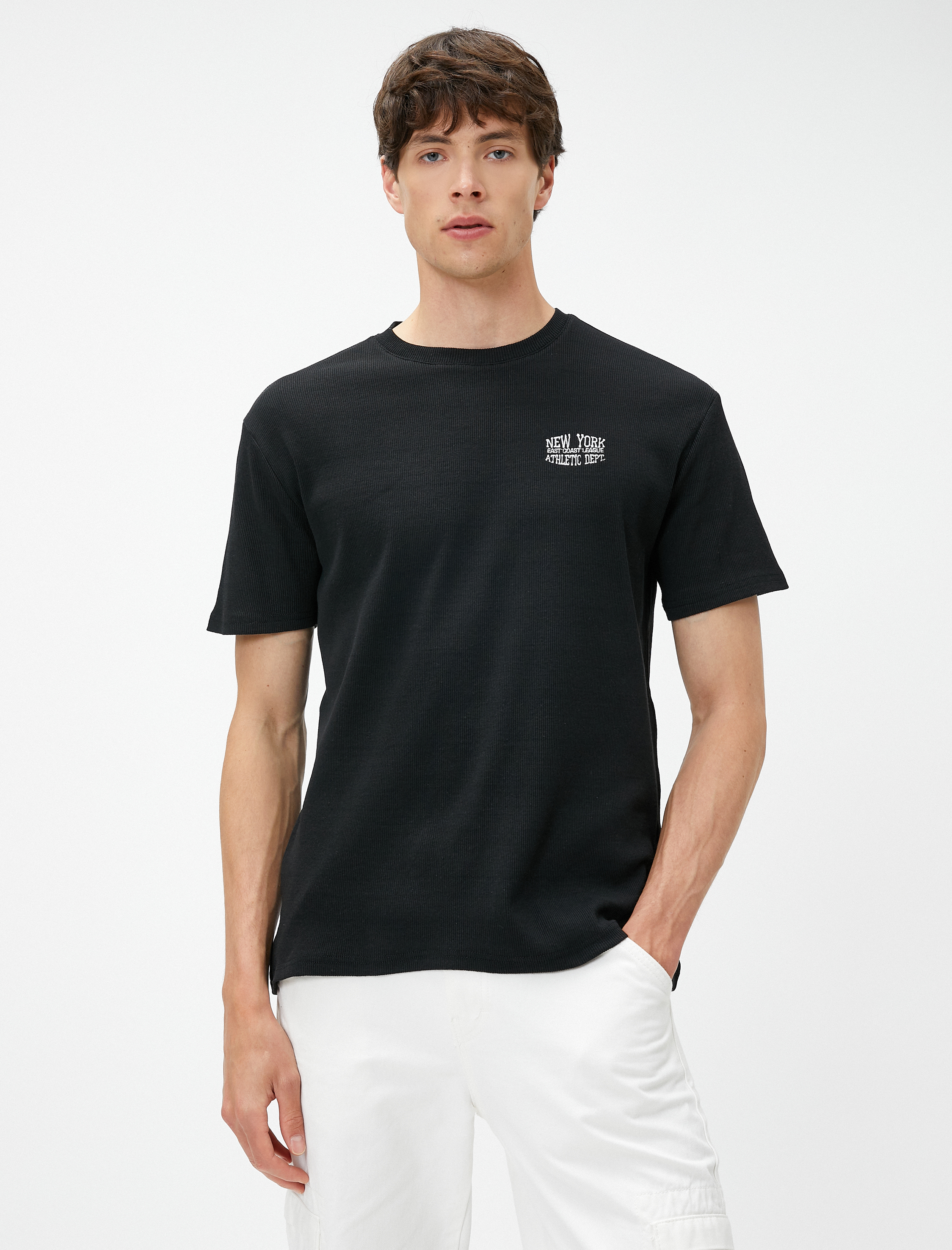   Kaşkorse Tişört İşlemeli Kısa Kollu Bisiklet Yaka