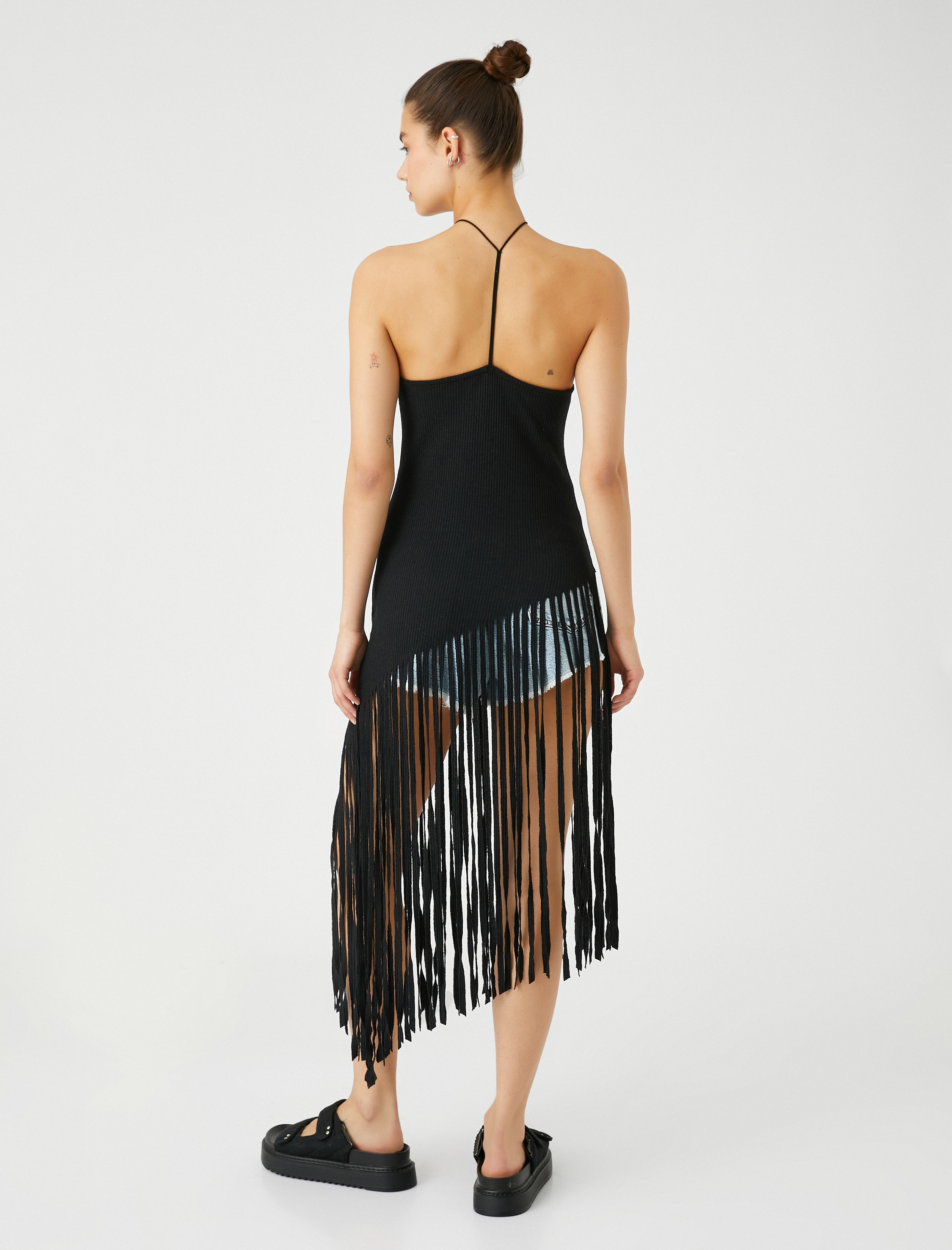   Halter Yaka Bluz Püsküllü Asimetrik Kesim Fitilli