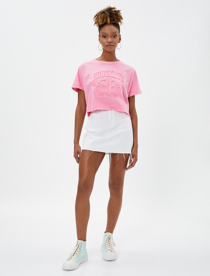  Kolej Tişört Slogan Kabartmalı Bisiklet Yaka Kısa Kollu