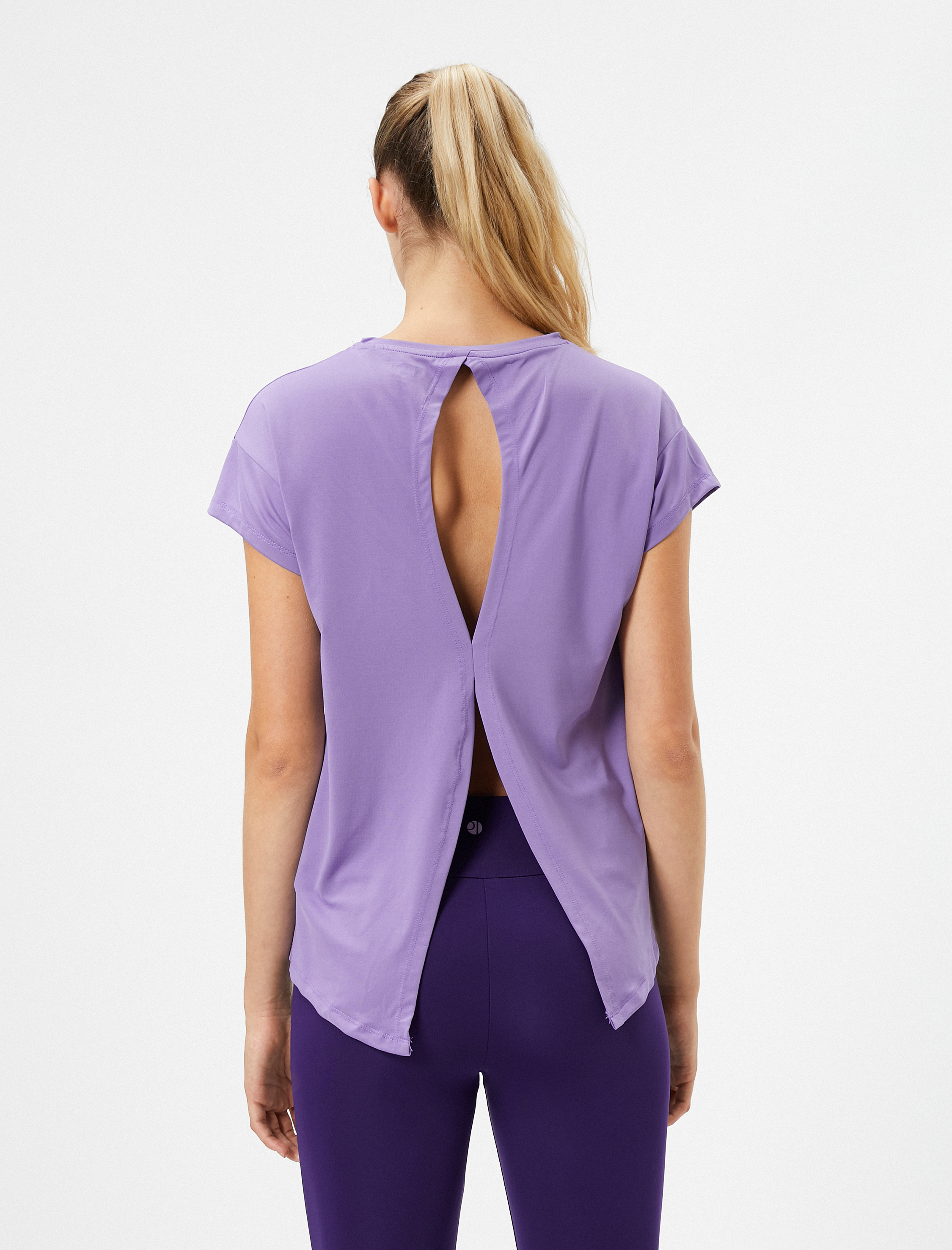   Spor Tişört Slogan Baskılı Sırtı Pencere Detaylı Kısa Kollu