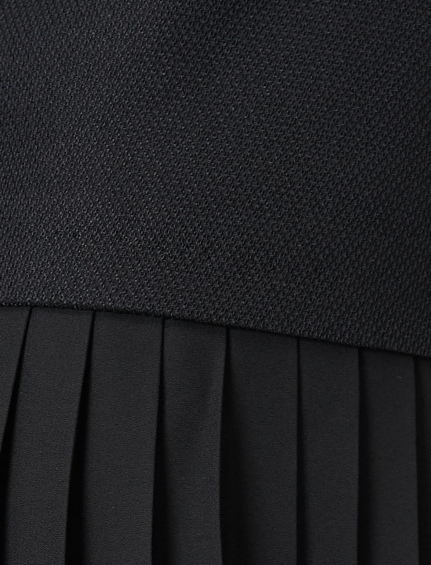   Fırfır Detaylı Etek