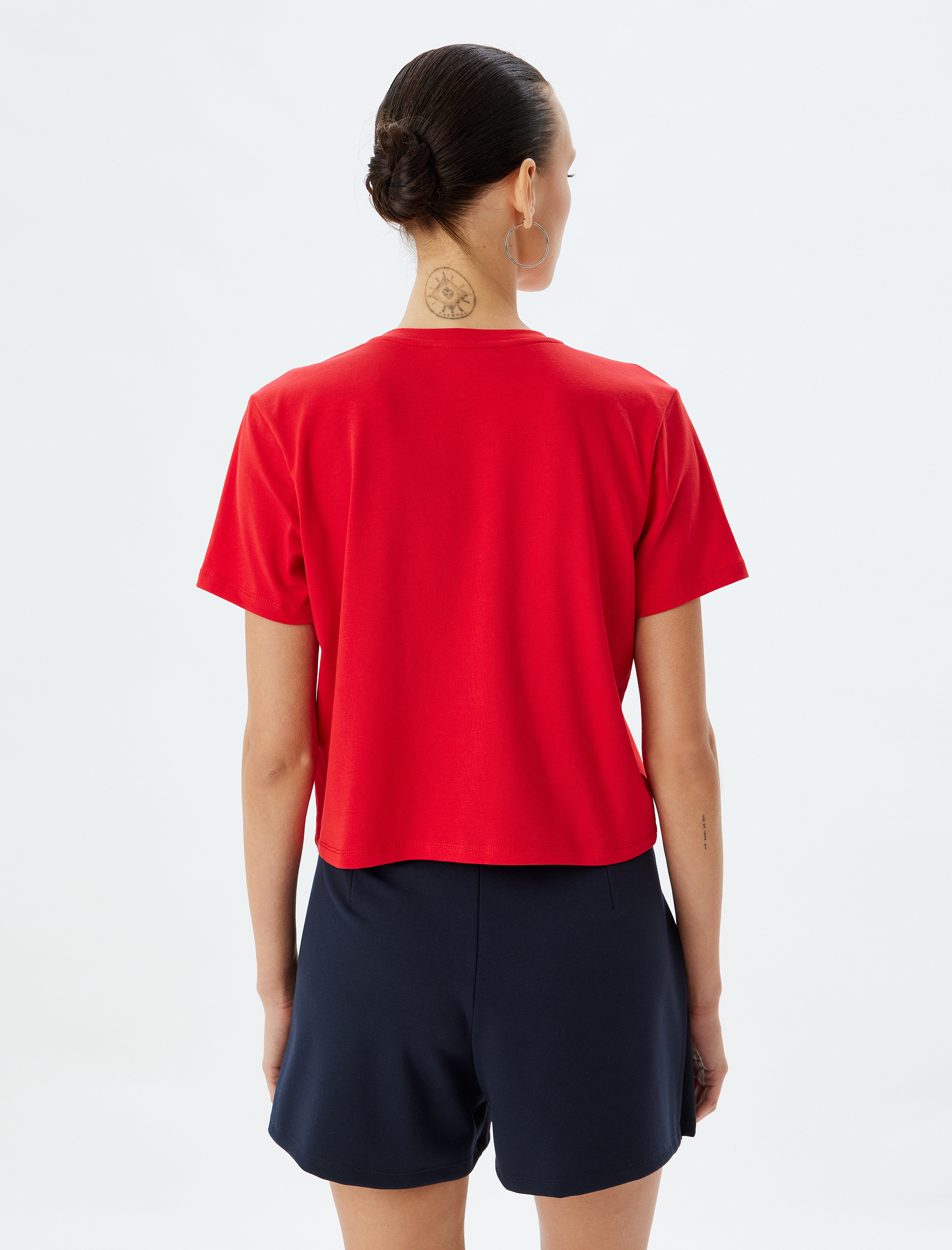   Crop Tişört Slogan Baskılı Bisiklet Yaka Kısa Kollu Pamuklu