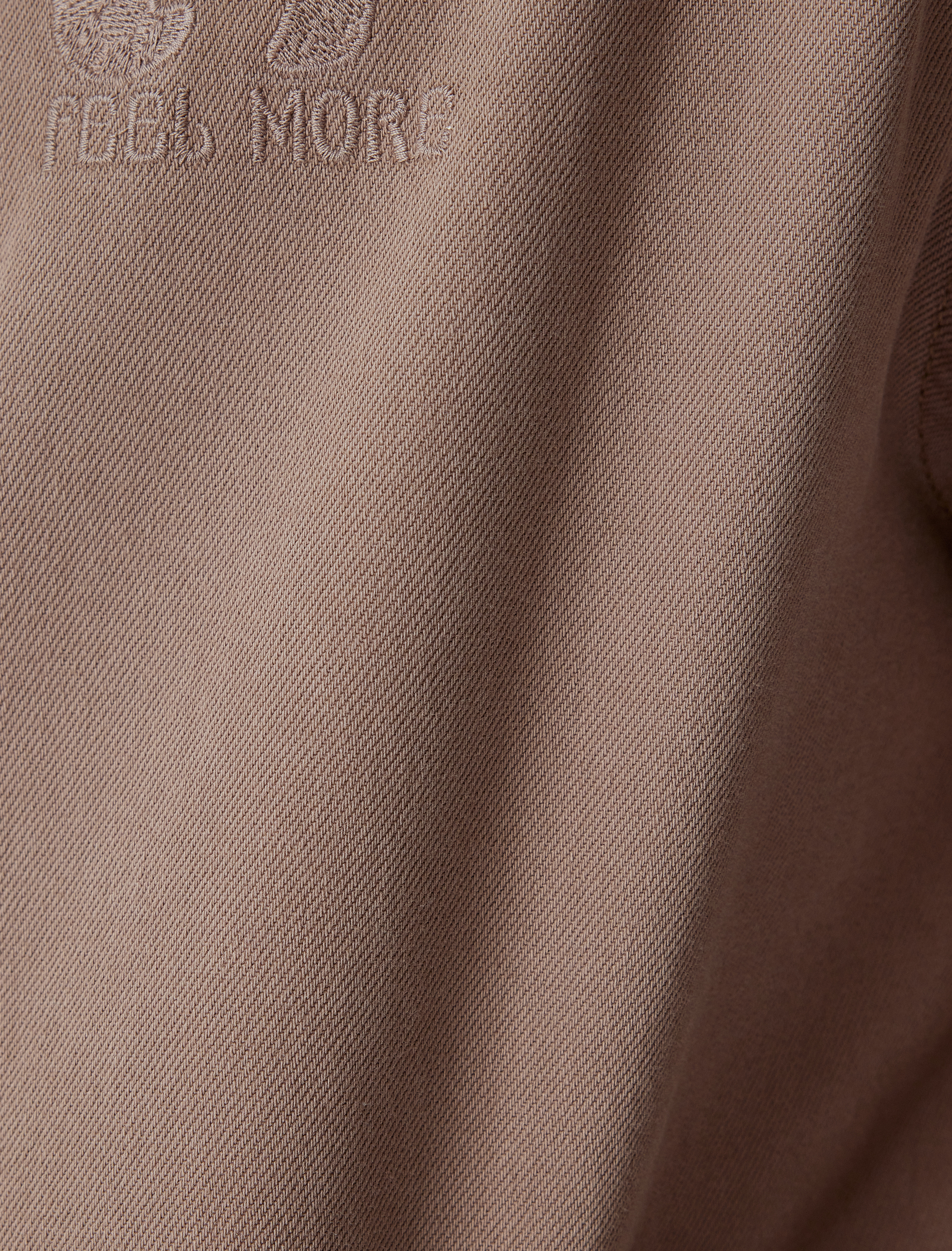   Fermuarlı Pamuklu Cep Detaylı İşlemeli Kapşonlu Kot Ceket