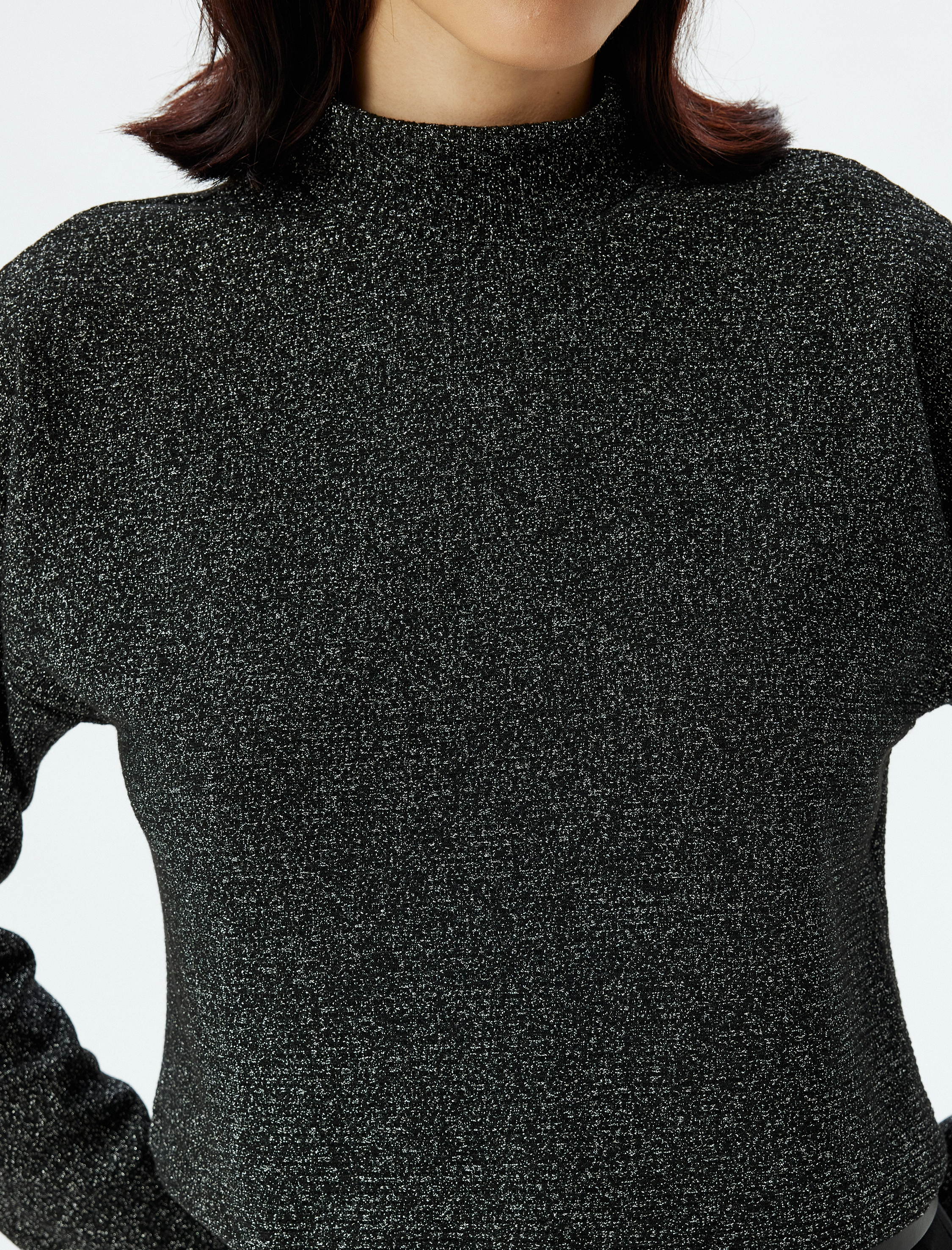   Dik Yaka Uzun Kollu Triko Kazak