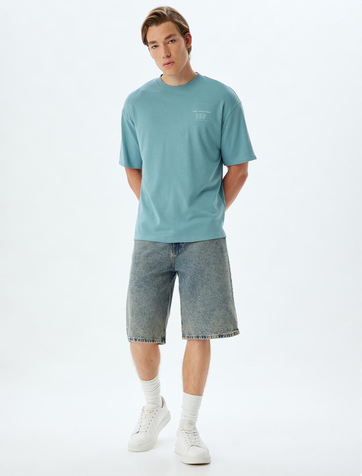  Pamuklu Bisiklet Yaka Kısa Kollu Oversize Slogan Baskılı Tişört