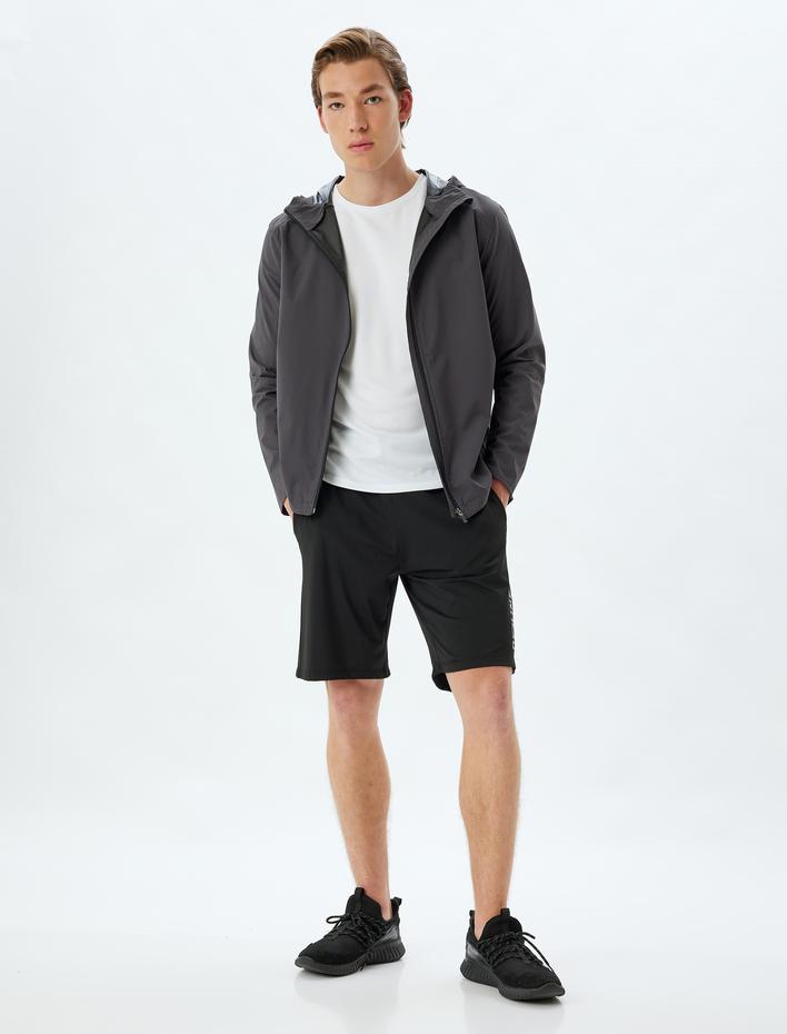  Spor Şort Slogan Baskılı Beli Bağcıklı Bermuda Cep Detaylı