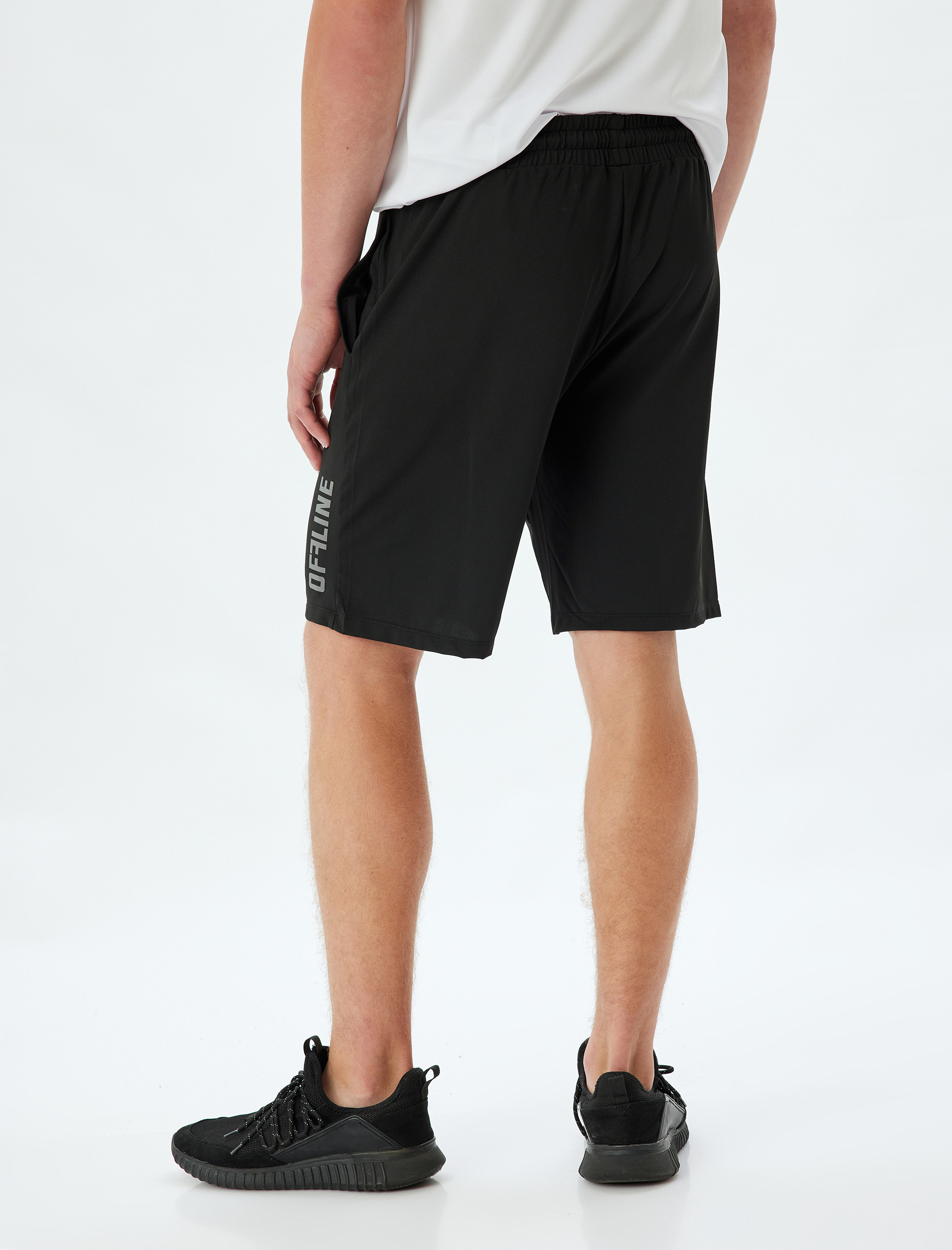   Spor Şort Slogan Baskılı Beli Bağcıklı Bermuda Cep Detaylı