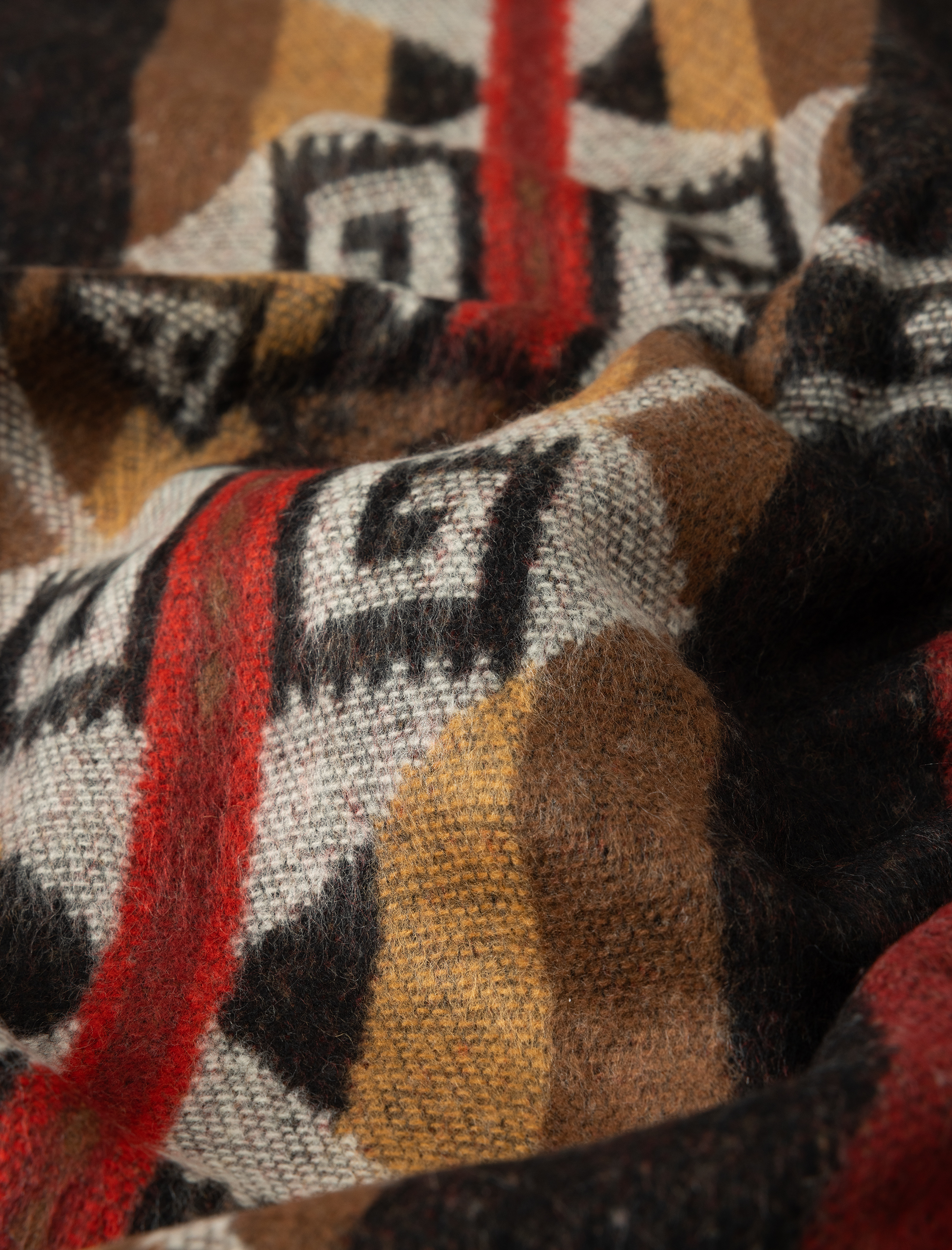  Kadın Uzun Atkı Etnik Desenli Püsküllü