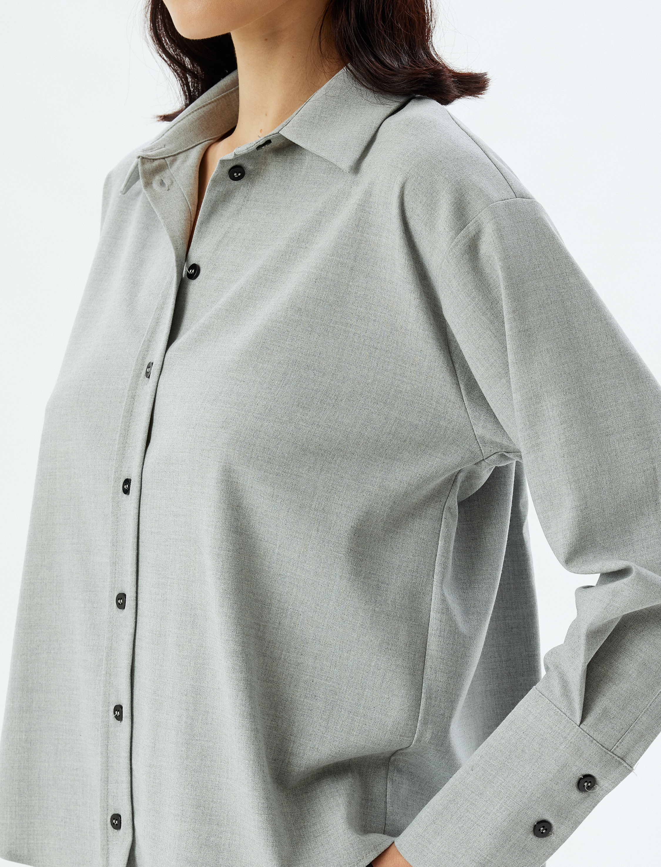 Uzun Kollu Gömlek Manşetleri Uzun Çift Düğmeli