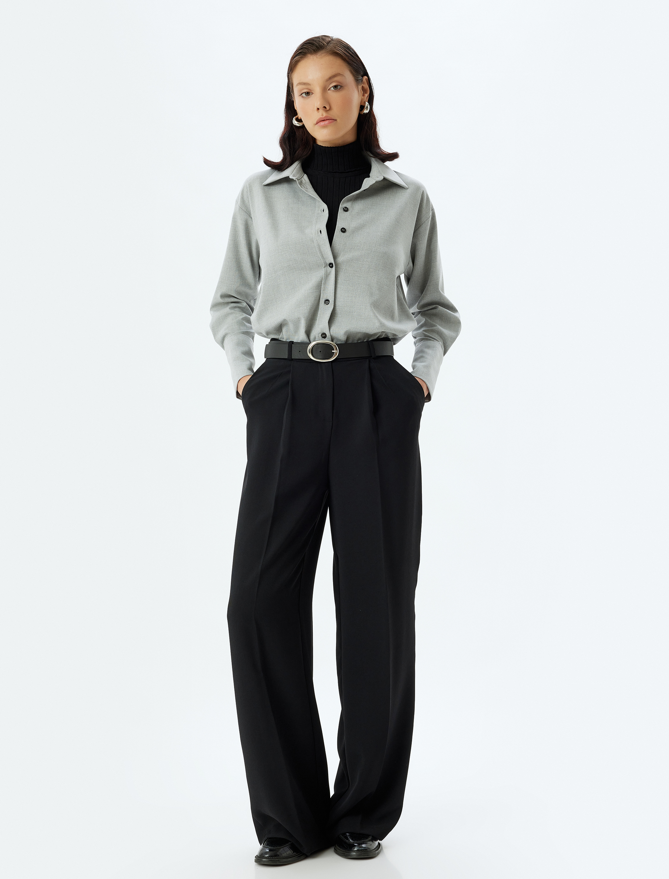 Uzun Kollu Gömlek Manşetleri Uzun Çift Düğmeli