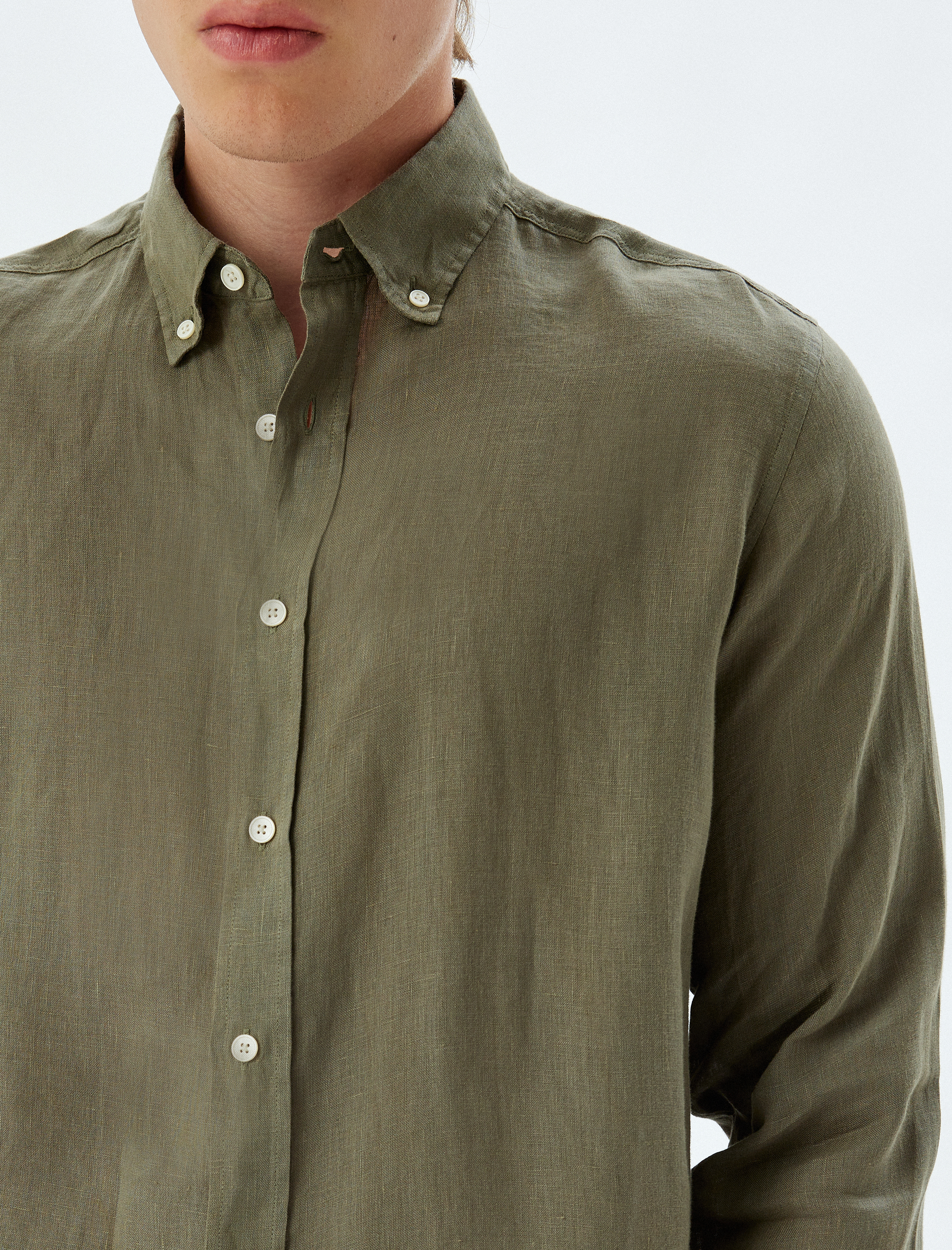   Keten Gömlek Uzun Kollu Düğmeli Yaka Detaylı Regular Fit