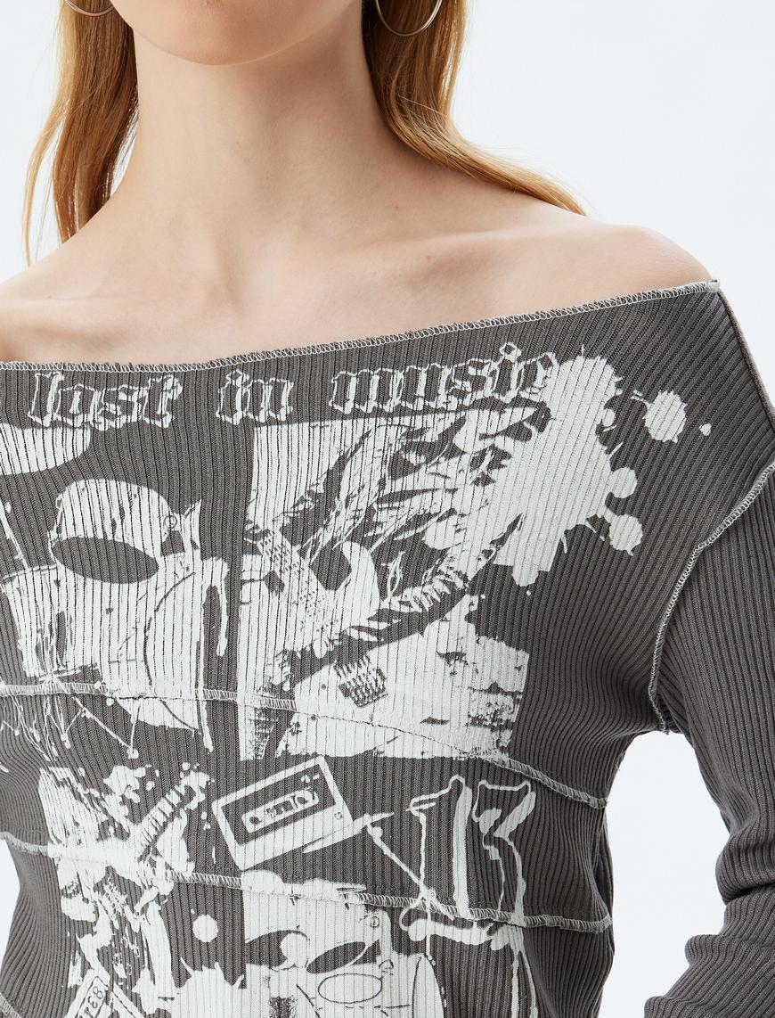   Uzun Kollu Tişört Fitilli Baskılı Kayık Yaka Asimetrik Kesim Slim Fit
