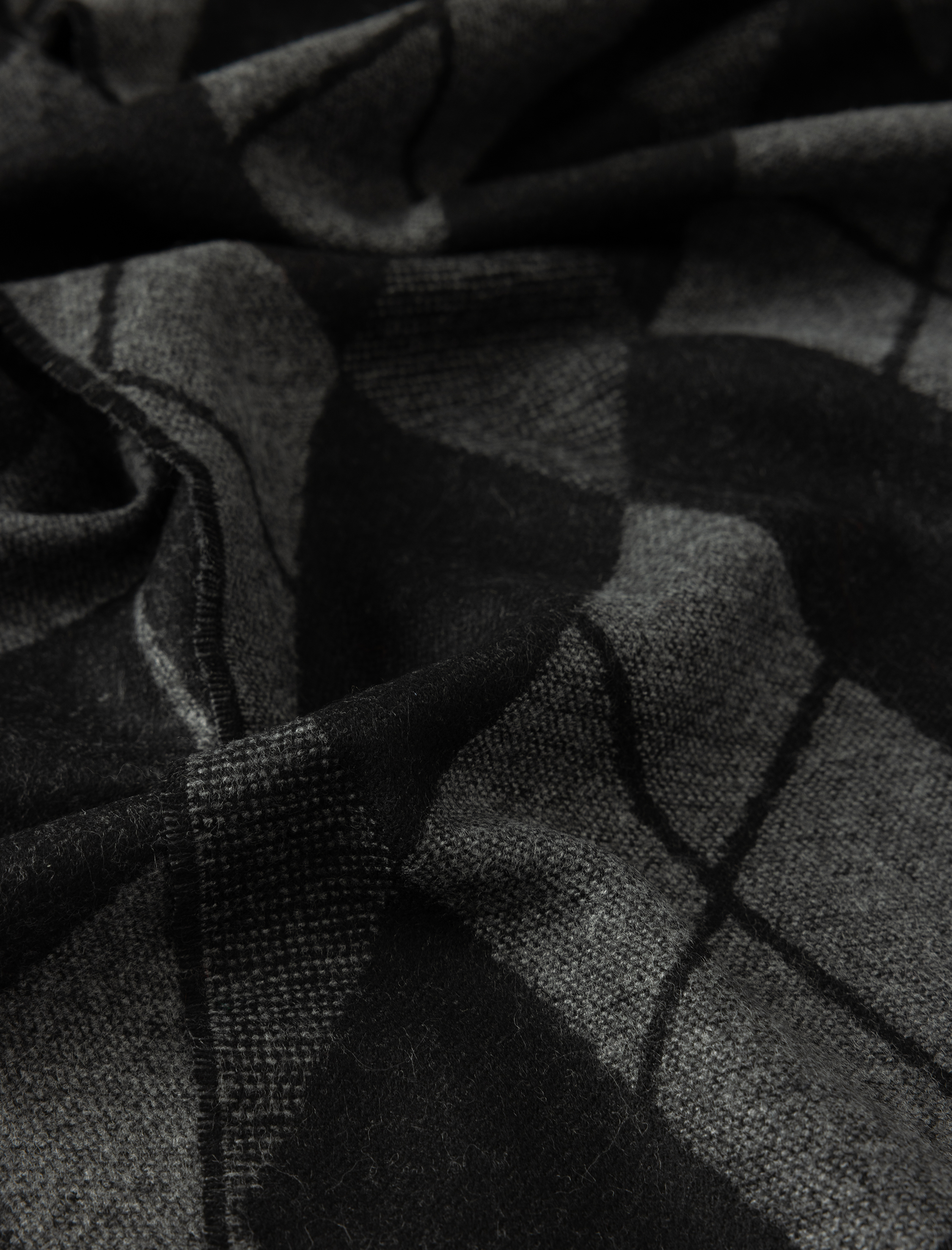  Erkek Baklava Desenli Atkı Uzun Püsküllü