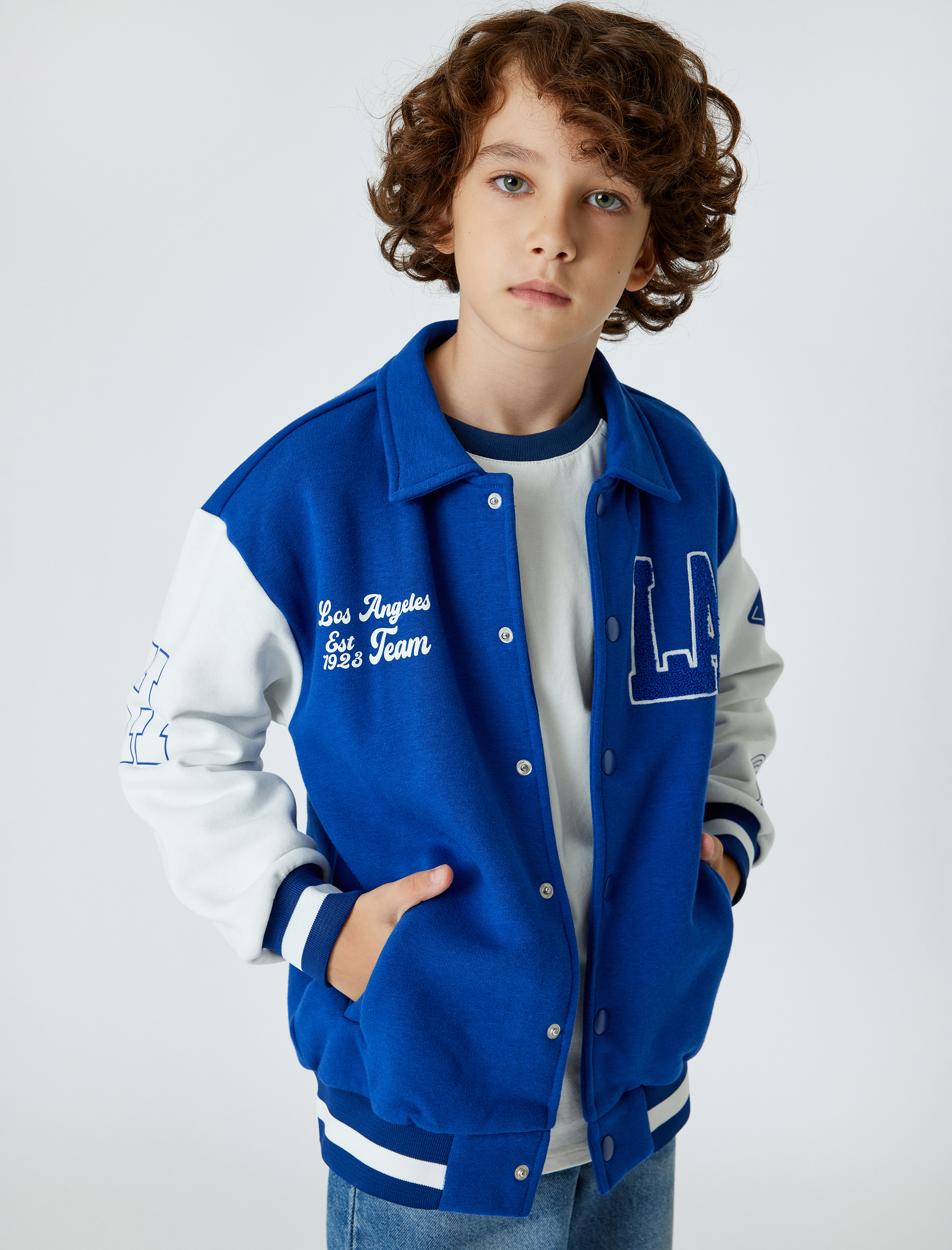  Erkek Çocuk Kolej Ceket Gömlek Yaka Aplike Detaylı Cepli Çıt Çıt Düğmeli Pamuklu Şardonlu