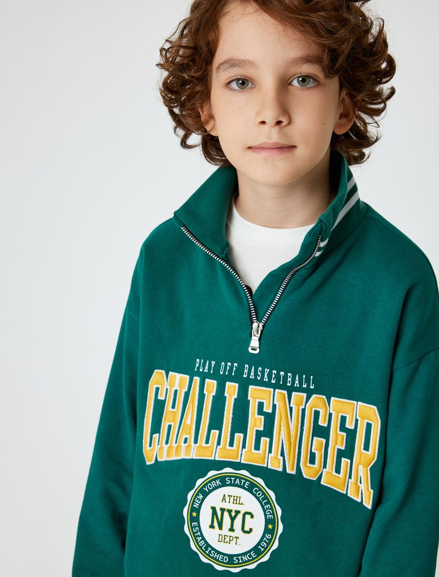  Erkek Çocuk Pamuklu Dik Yaka Yarım Fermuarlı Kolej Baskılı Şardonlu Sweatshirt