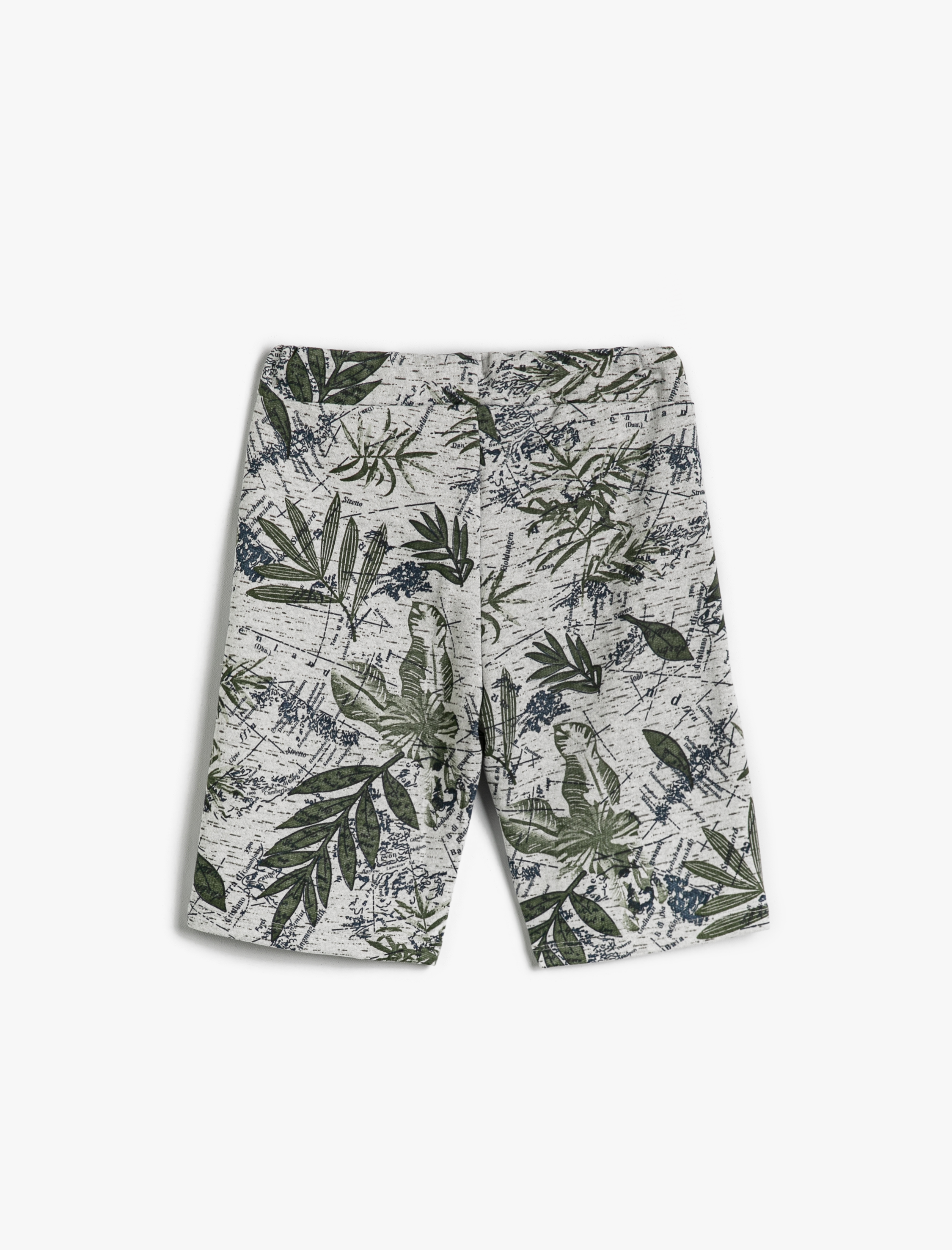  Erkek Çocuk Yaprak Baskılı Şort Beli Bağcıklı