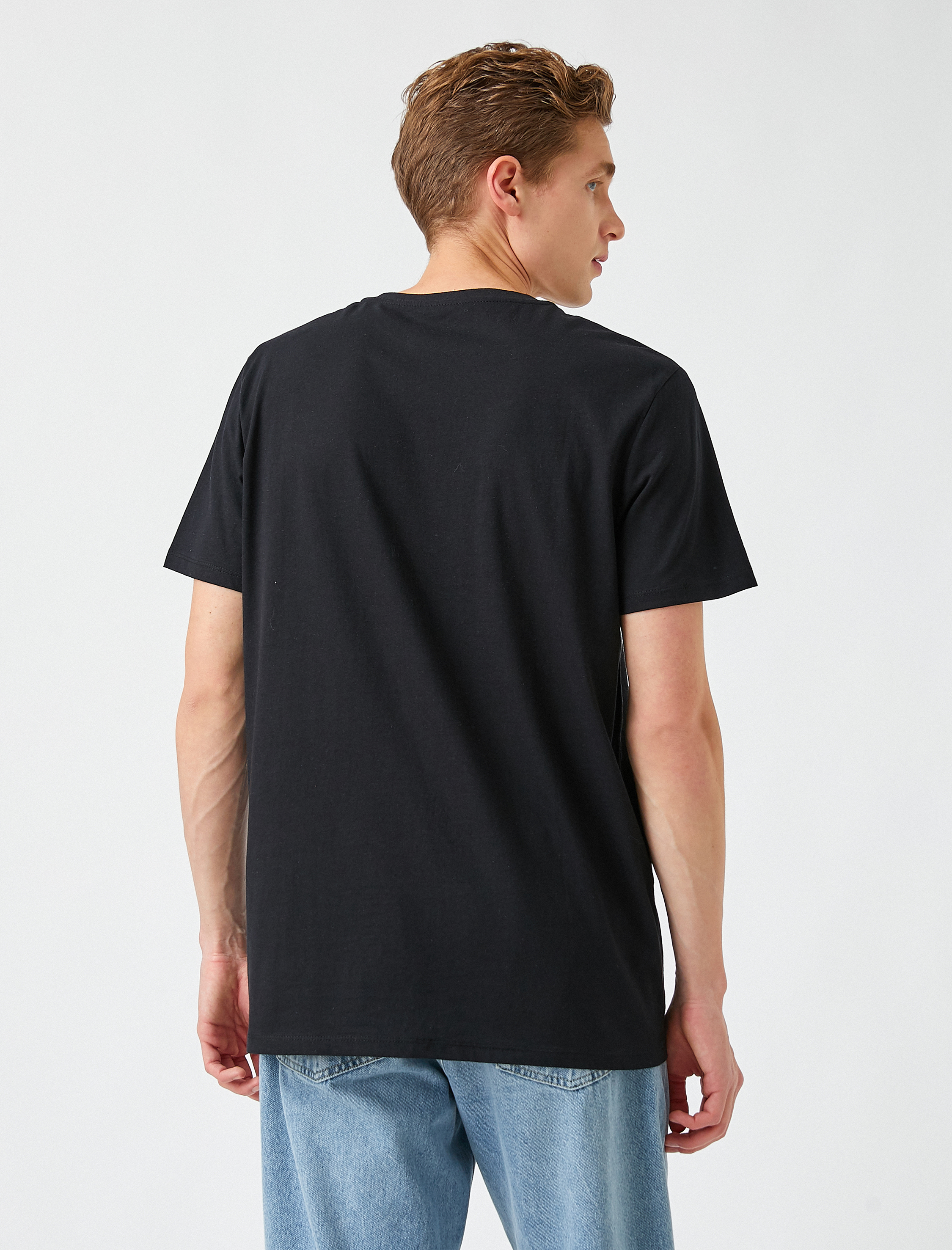   Anime Baskılı Tişört