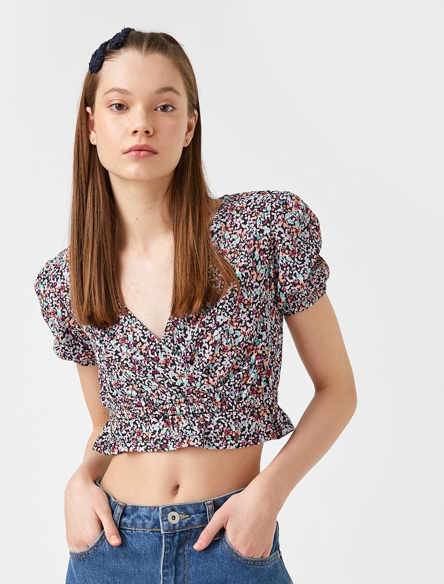   Kısa Kollu Crop Tişört