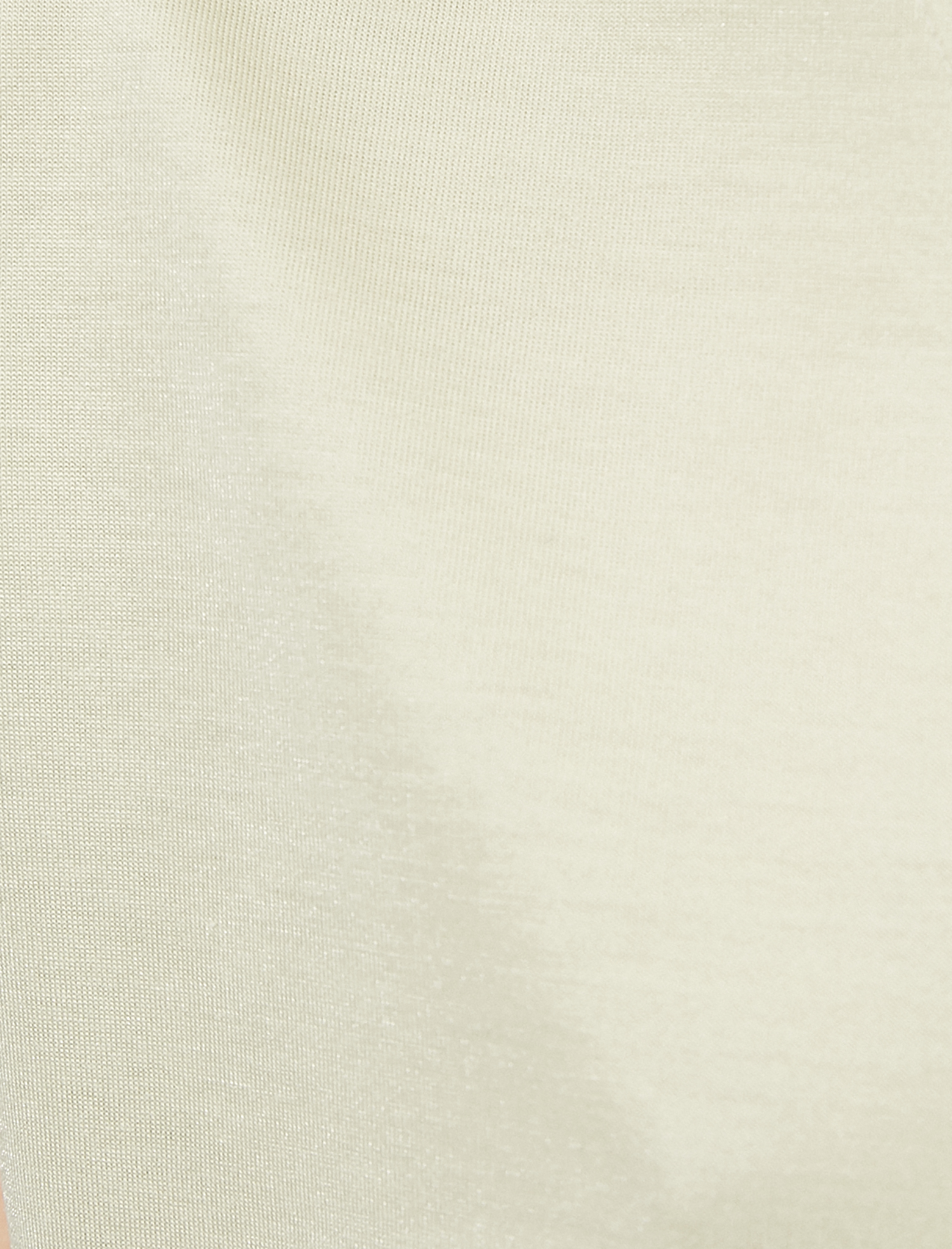   Kol Detaylı V Yaka Kısa Kollu Tişört