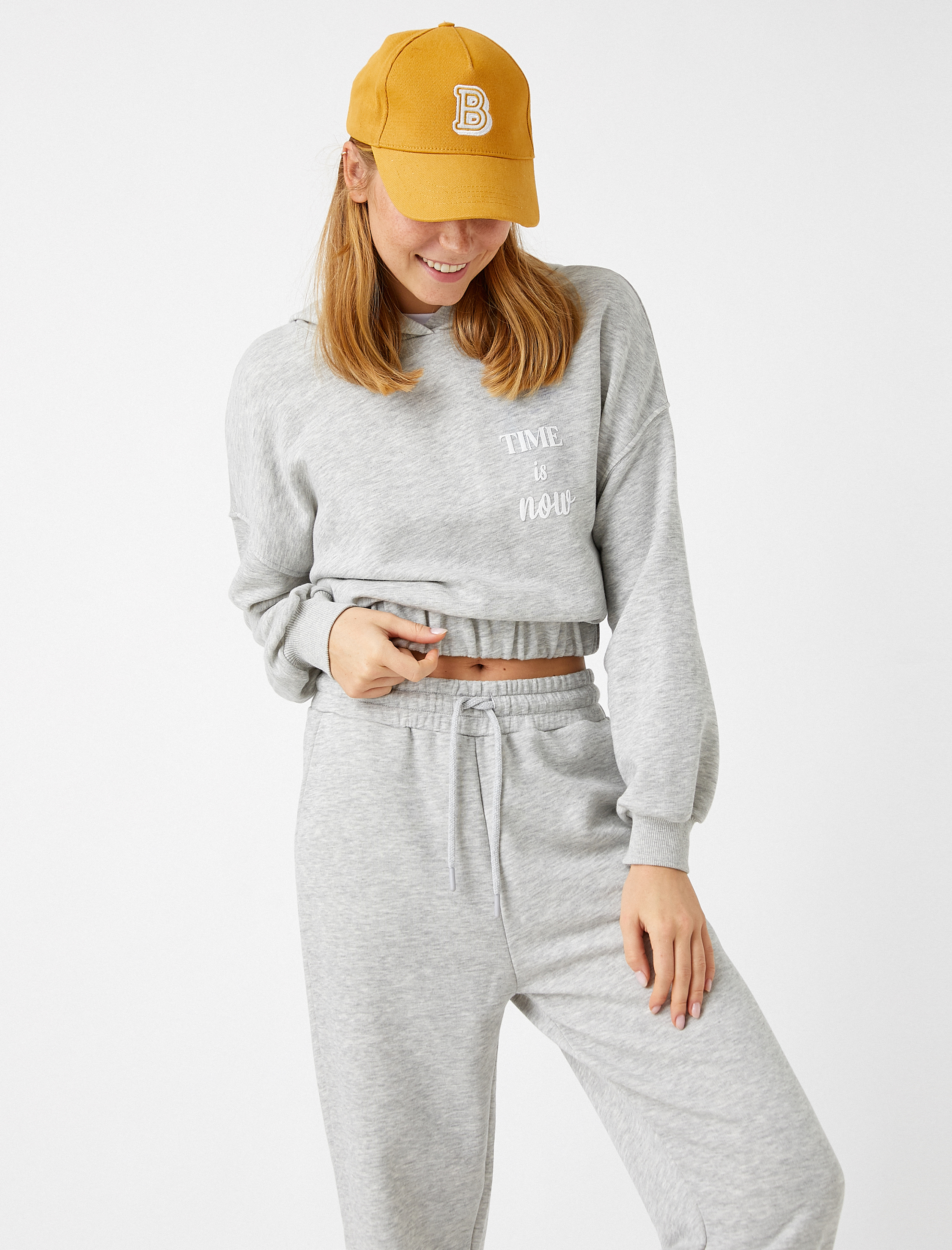   Beli Lastikli Kapüşonlu Baskılı Crop Sweatshirt