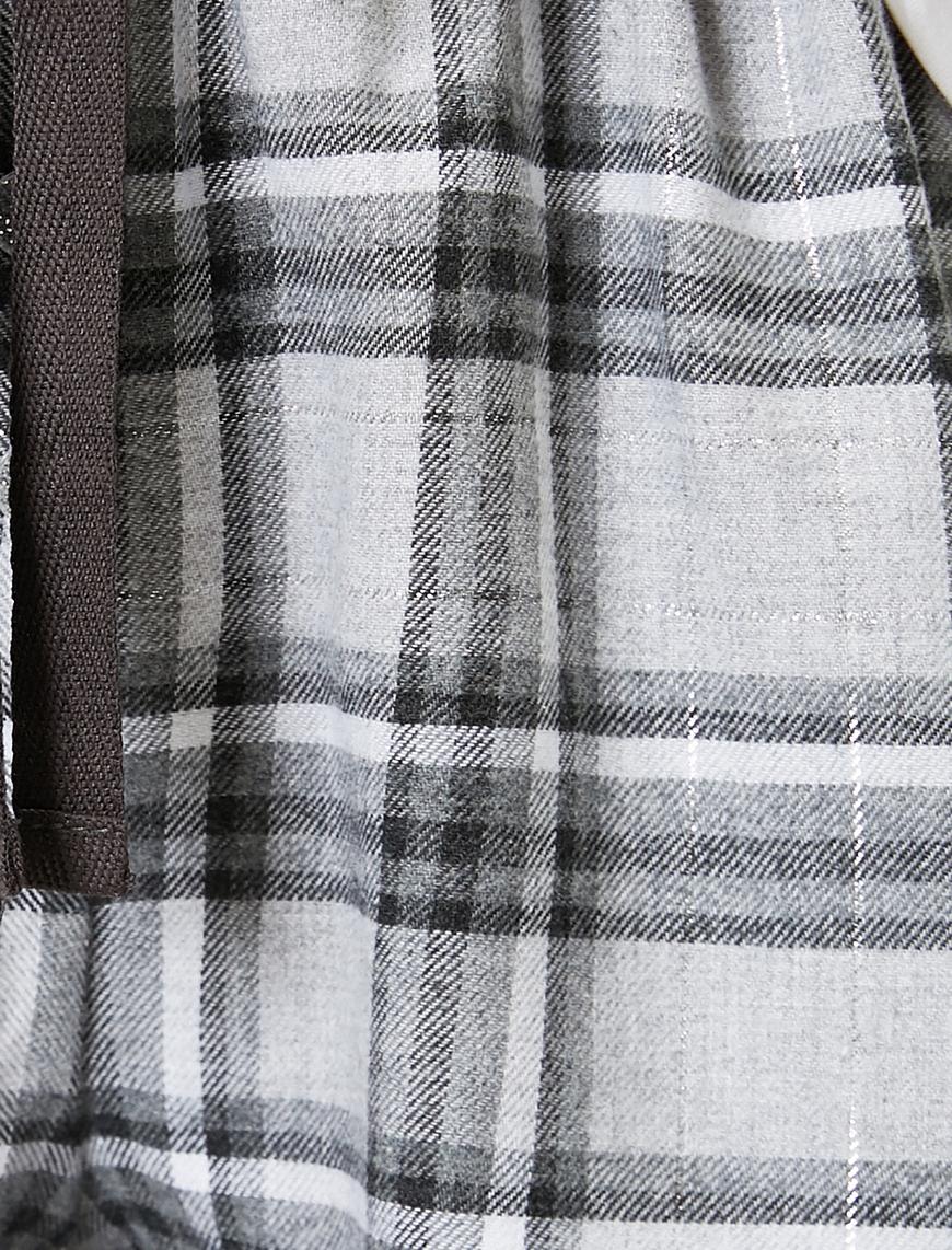   Kareli Pijama Altı Şort