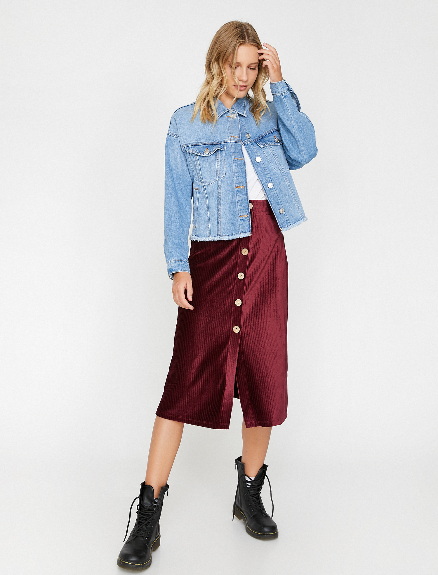 Düğme Detaylı Kadife Midi Etek