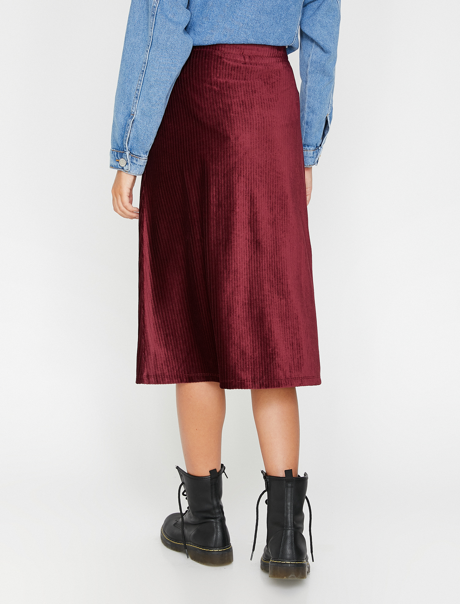 Düğme Detaylı Kadife Midi Etek