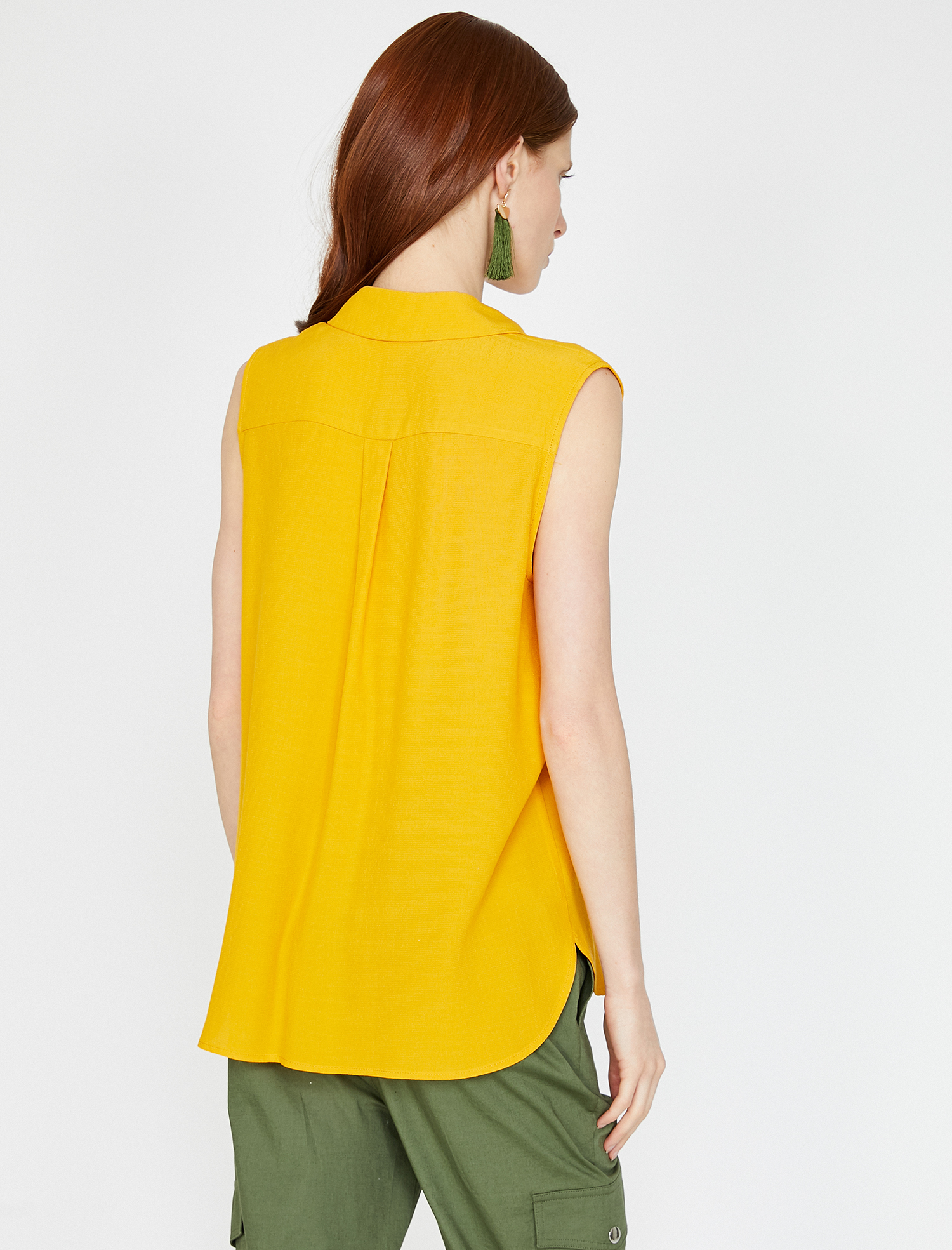   Düğme Detaylı Gömlek