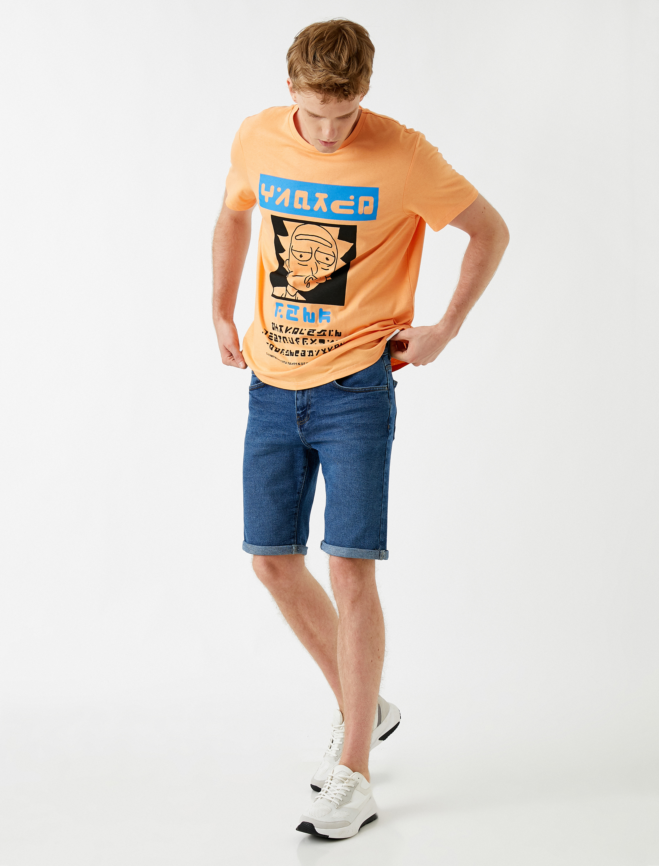   Rahat Likralı Kot Şort