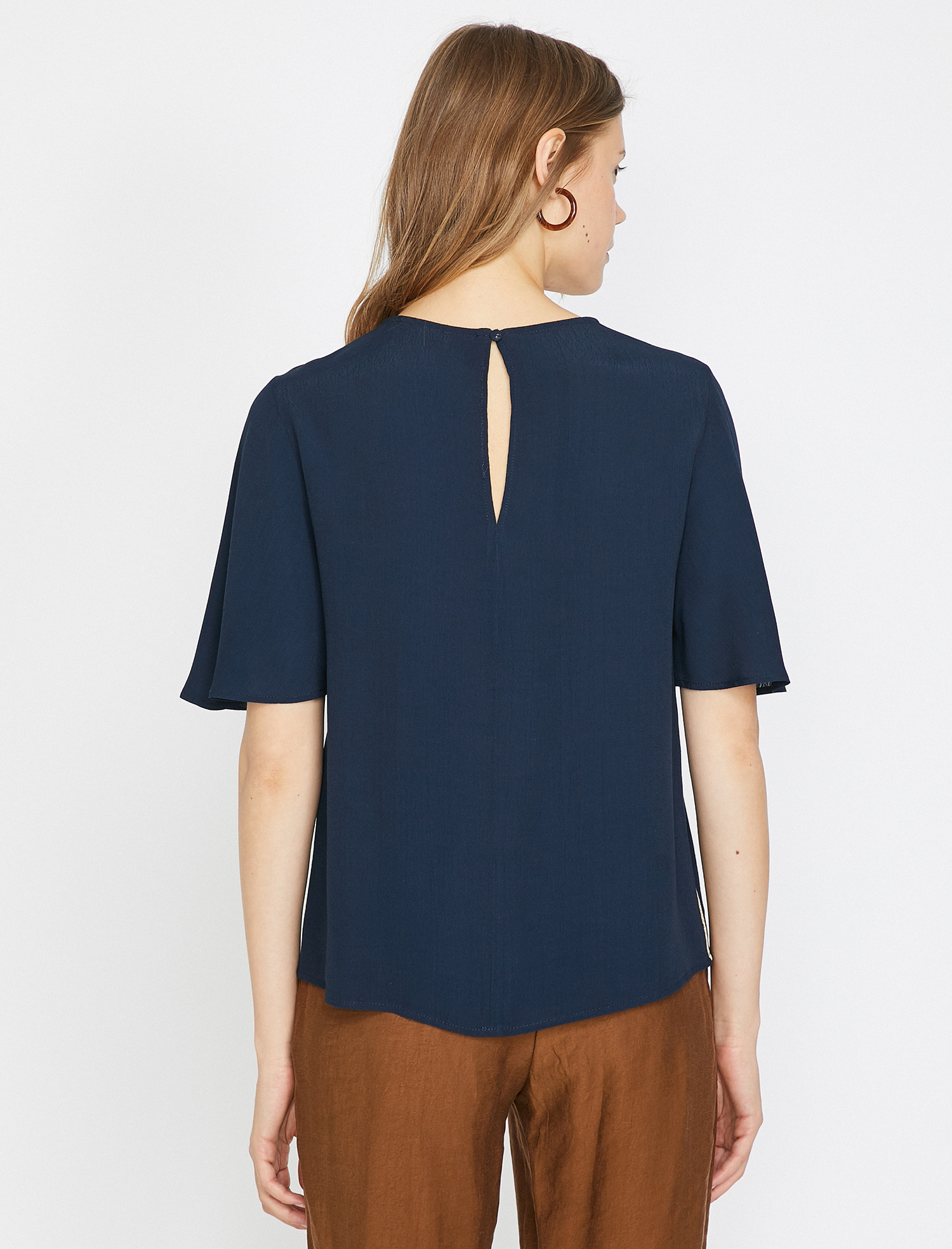   Şerit Detaylı Bluz