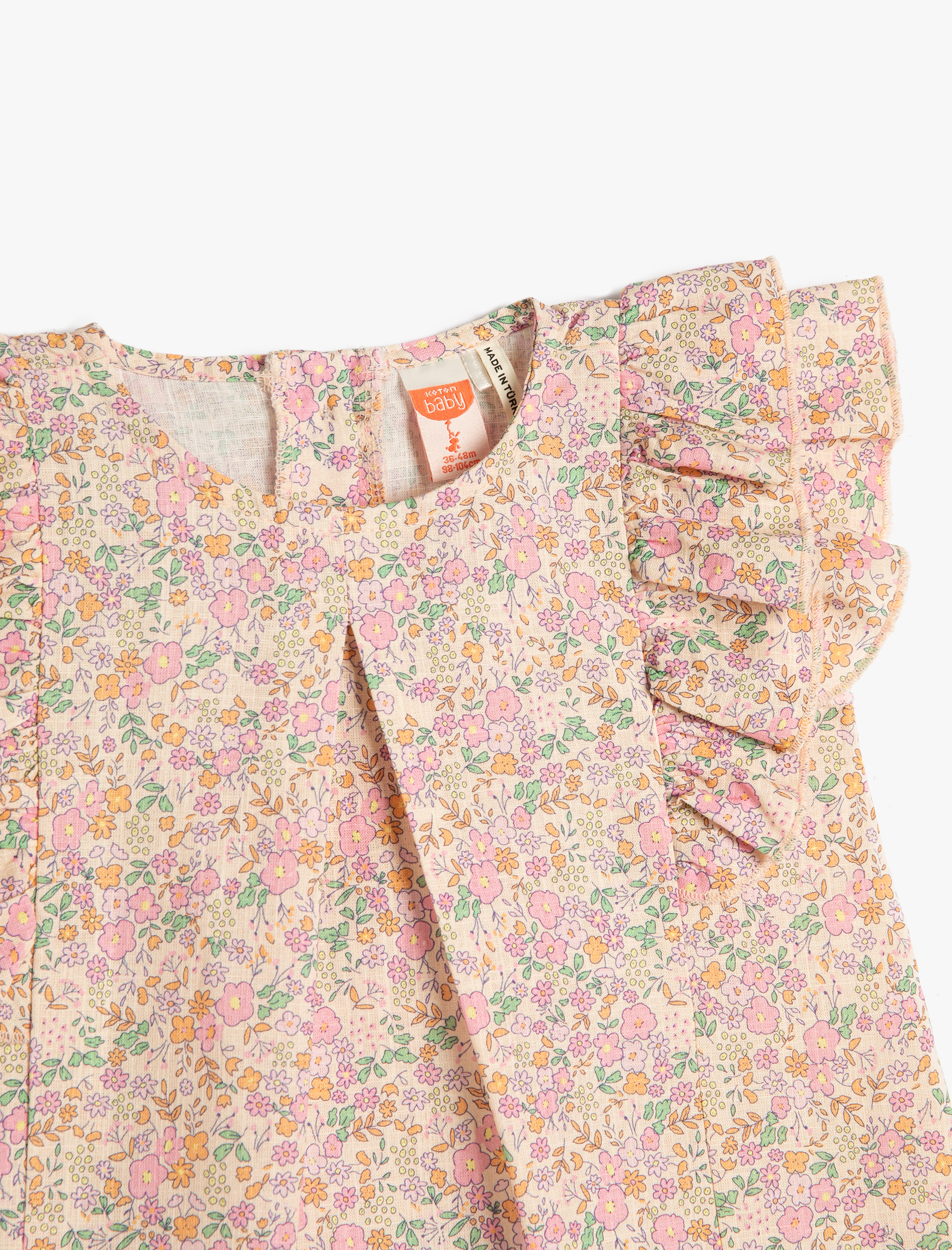  Kız Bebek Bluz Çiçekli Fırfırlı Yuvarlak Yaka Arkadan Düğme Kapamalı