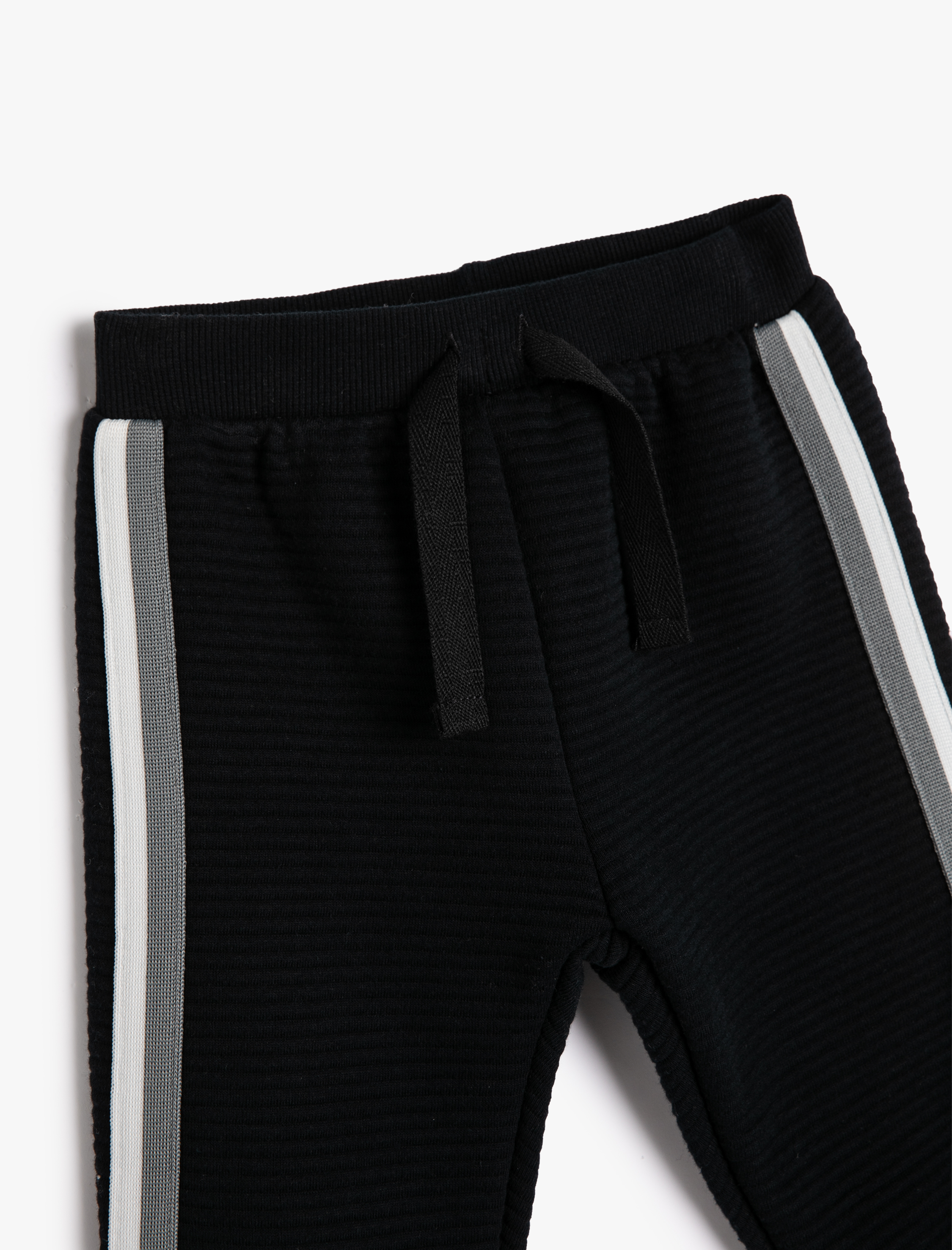  Erkek Bebek Jogger Eşofman Altı Beli Bağlamalı Şerit Detaylı Pamuk Karışımlı Dokulu