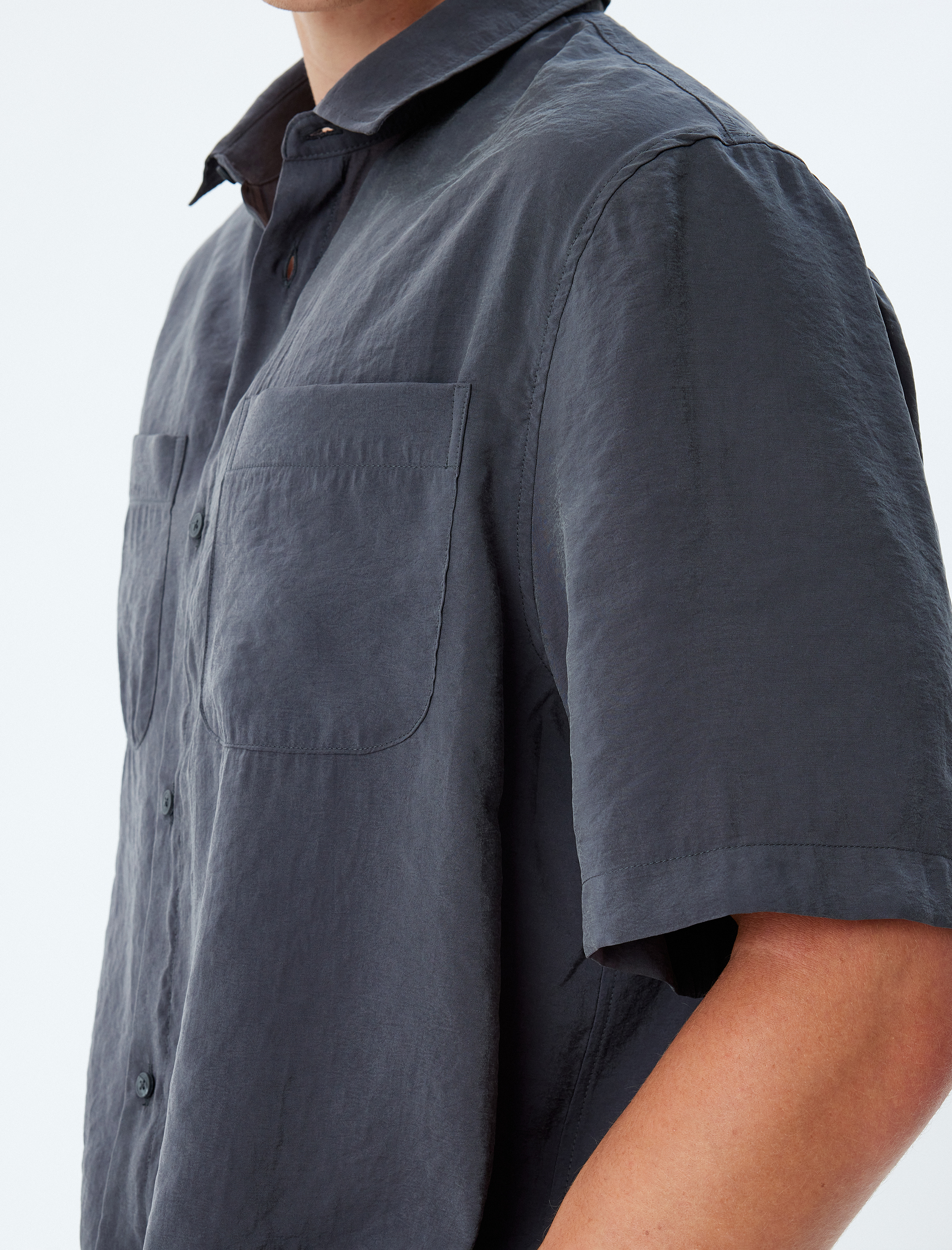   Basic Gömlek Cepli Kısa Kollu Regular Fit