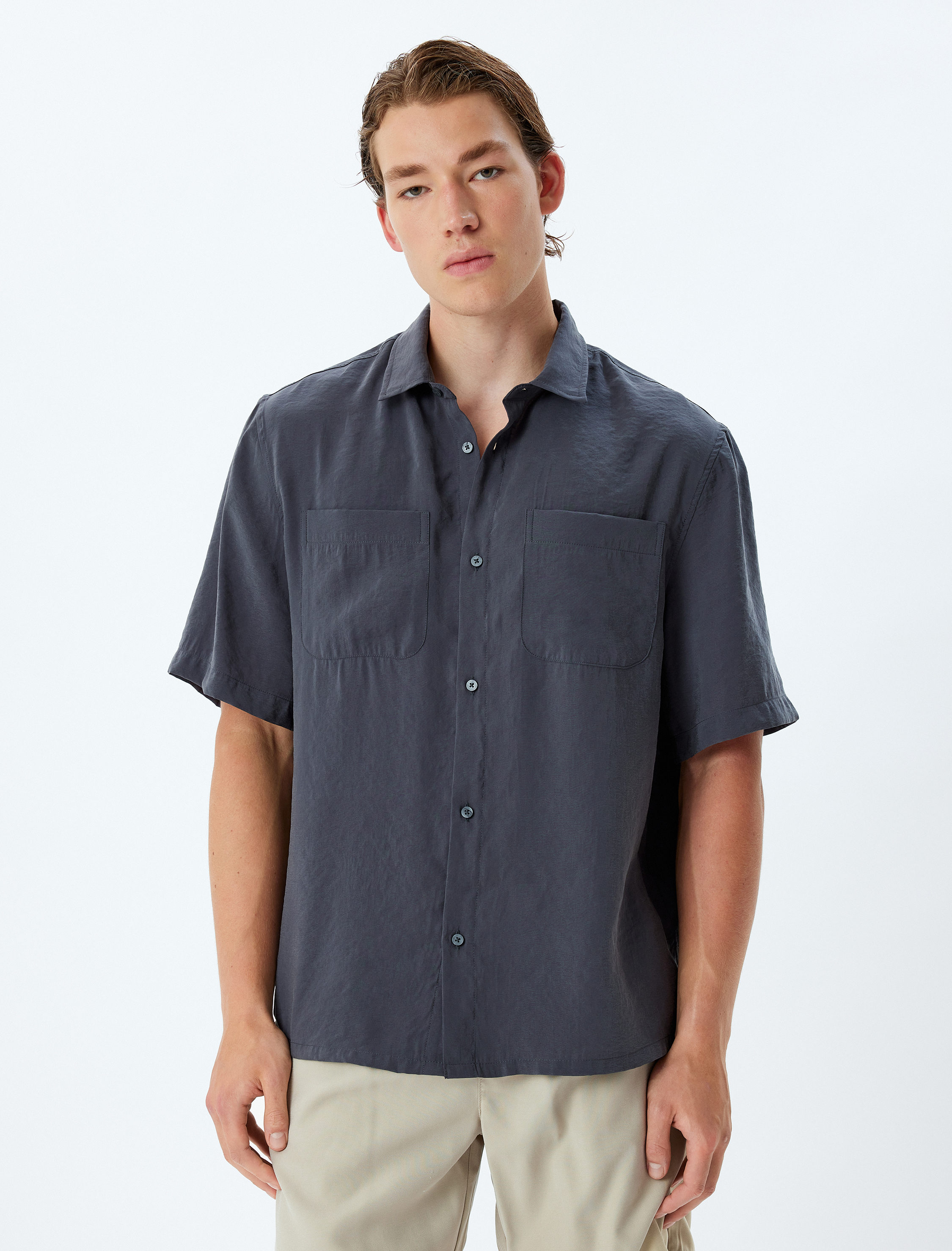   Basic Gömlek Cepli Kısa Kollu Regular Fit